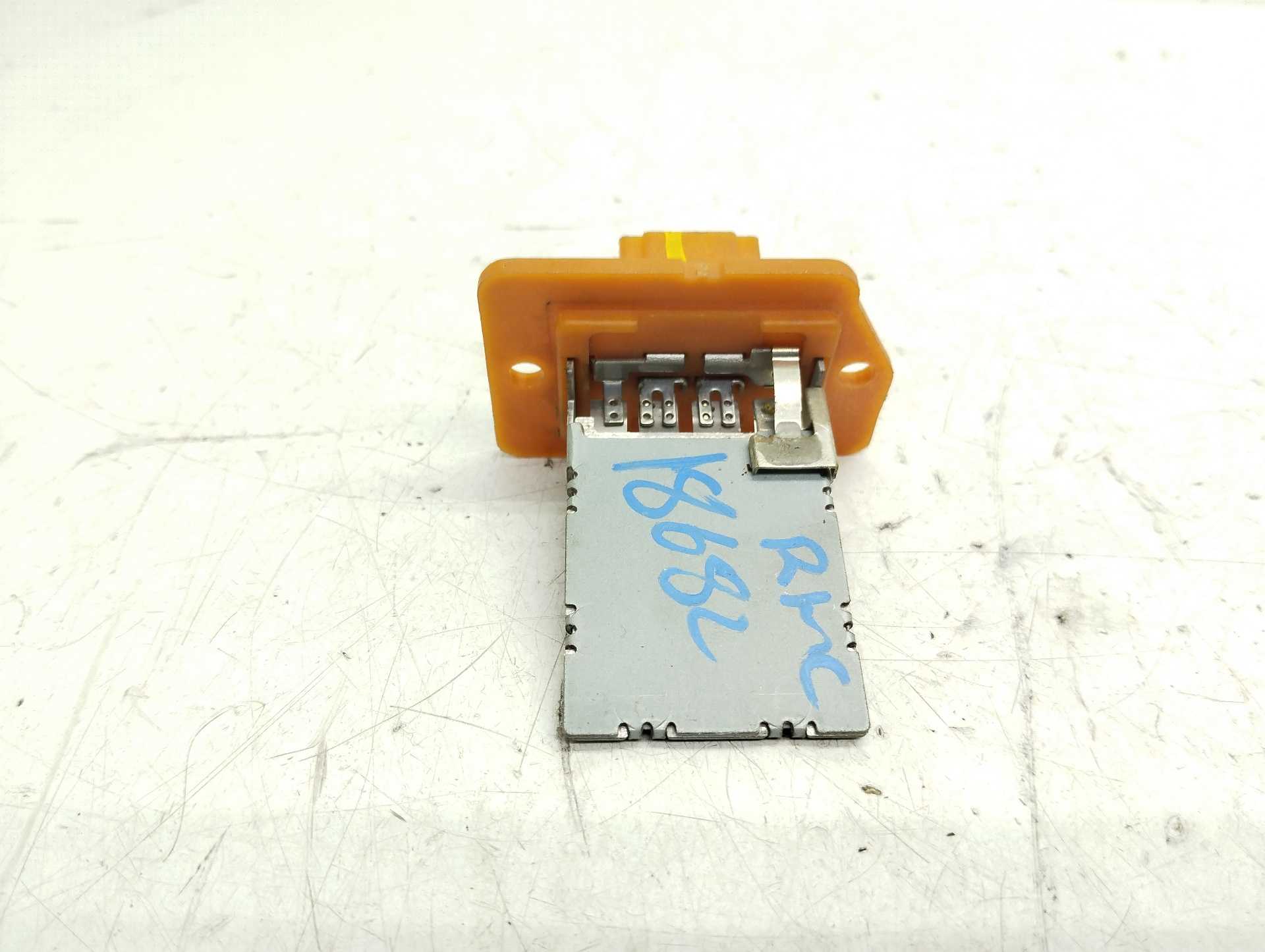 Recambio de resistencia calefaccion para hyundai tucson classic blue referencia OEM IAM   