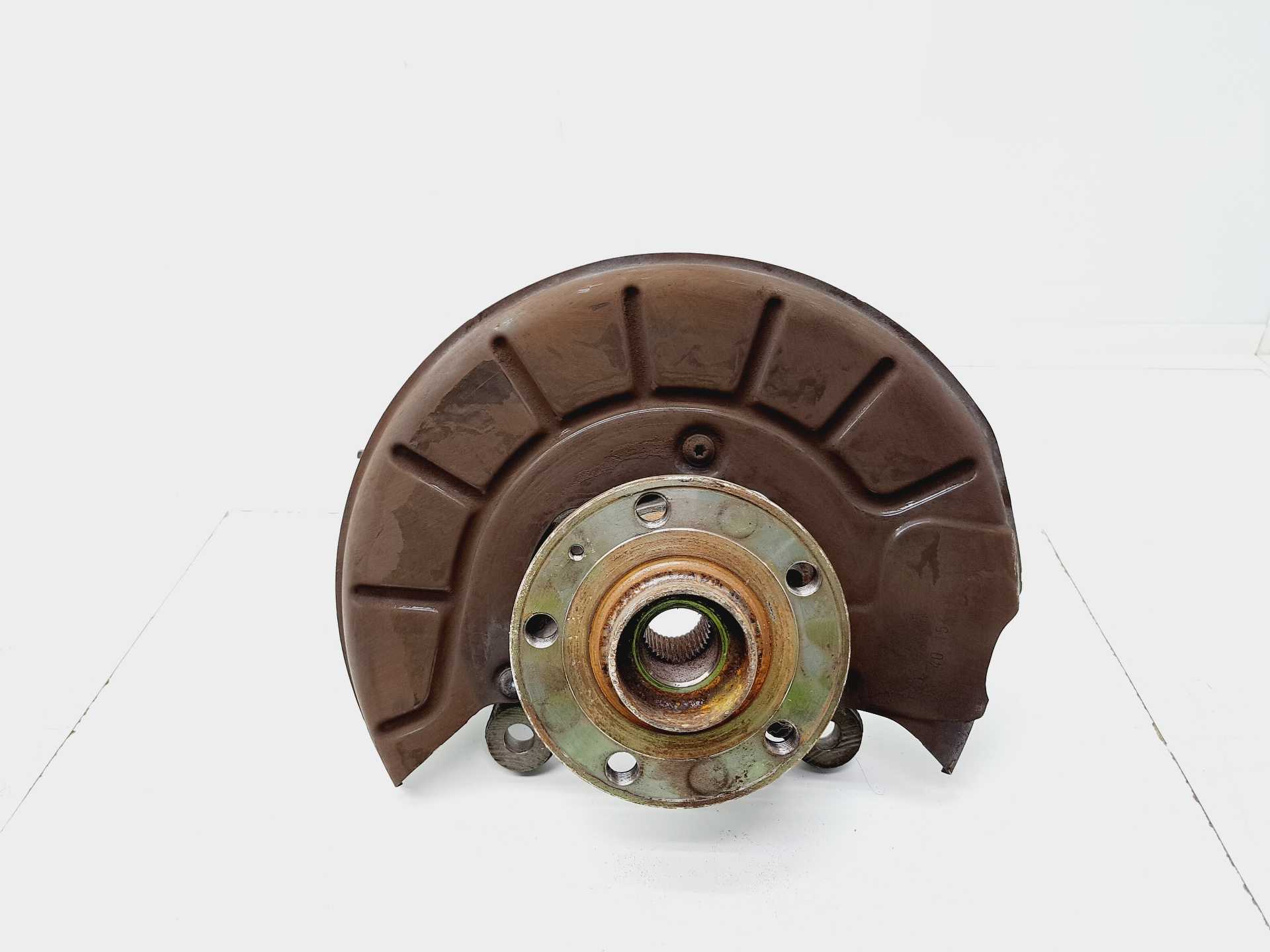 Recambio de mangueta delantera izquierda para volkswagen caddy furgón/kombi 2.0 tdi referencia OEM IAM   