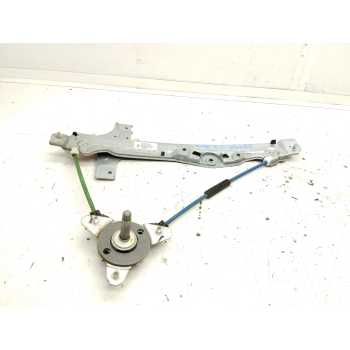 Recambio de elevalunas trasero izquierdo para peugeot 208 style referencia OEM IAM 9673153980 32560000 A002C501