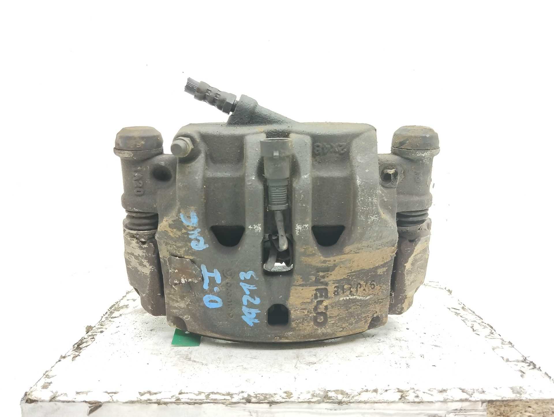 Recambio de pinza de freno delantera izquierda para iveco 35s12 referencia OEM IAM  504354333 