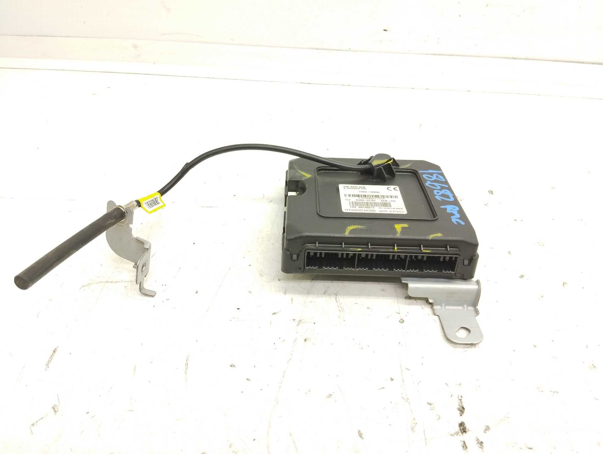 Recambio de modulo electronico para hyundai tucson classic blue referencia OEM IAM 95400D7150  