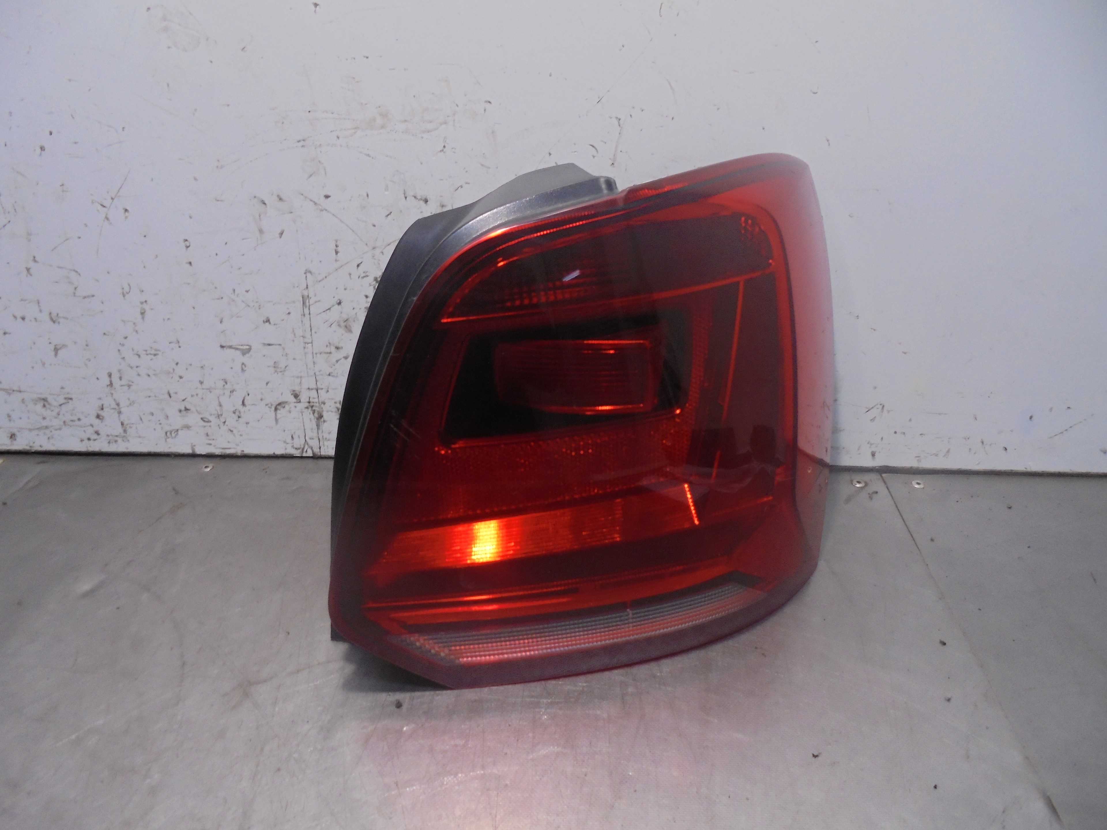 Recambio de piloto trasero derecho para volkswagen polo (6r1) 1.4 tdi referencia OEM IAM 6C0945096F AUTOMOTIVE LIGHTING 