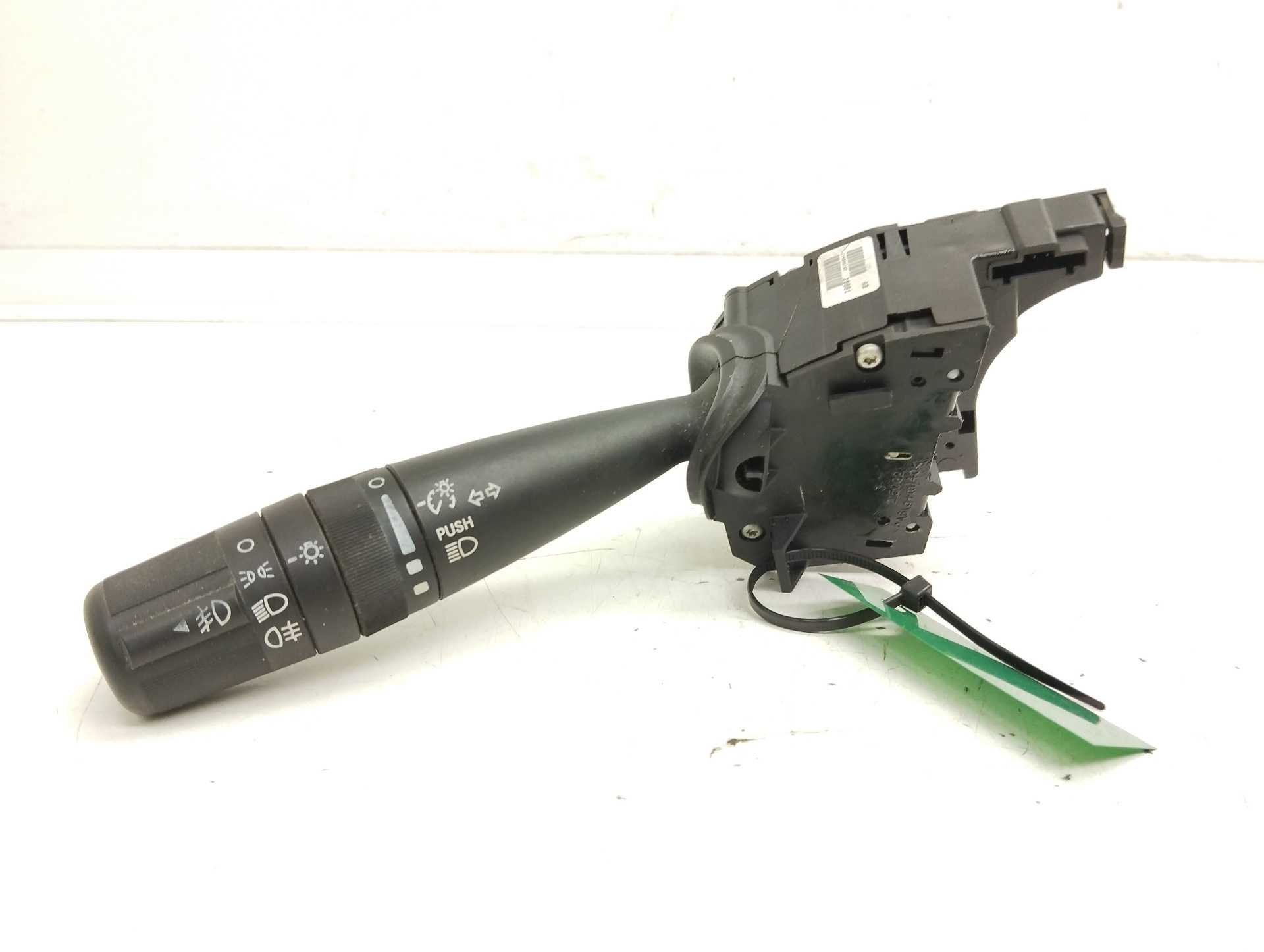 Recambio de mando luces para dodge journey se referencia OEM IAM 214866145  