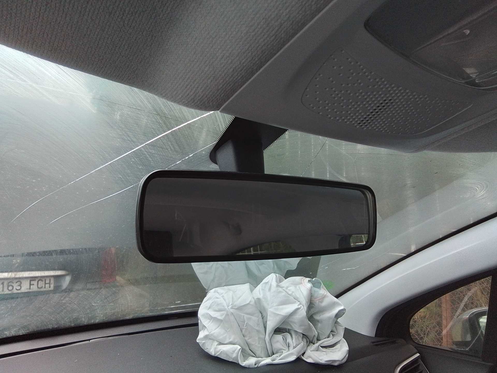 Recambio de espejo para peugeot 208 style referencia OEM IAM   