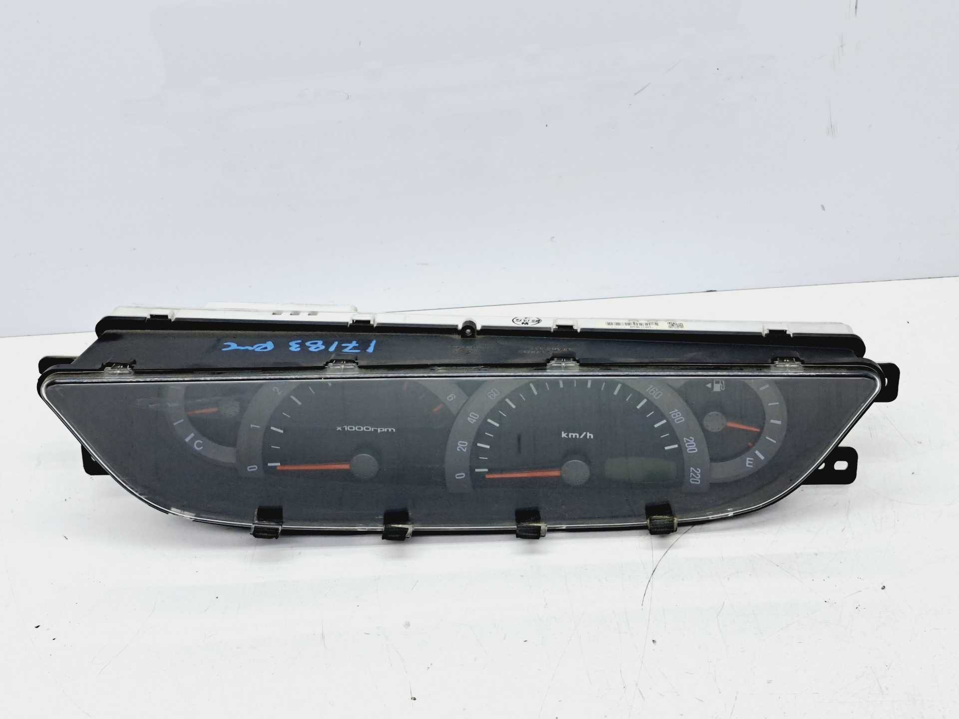 Recambio de cuadro instrumentos para ssangyong rodius 2.7 turbodiesel cat referencia OEM IAM 8020021403 11001131130S 