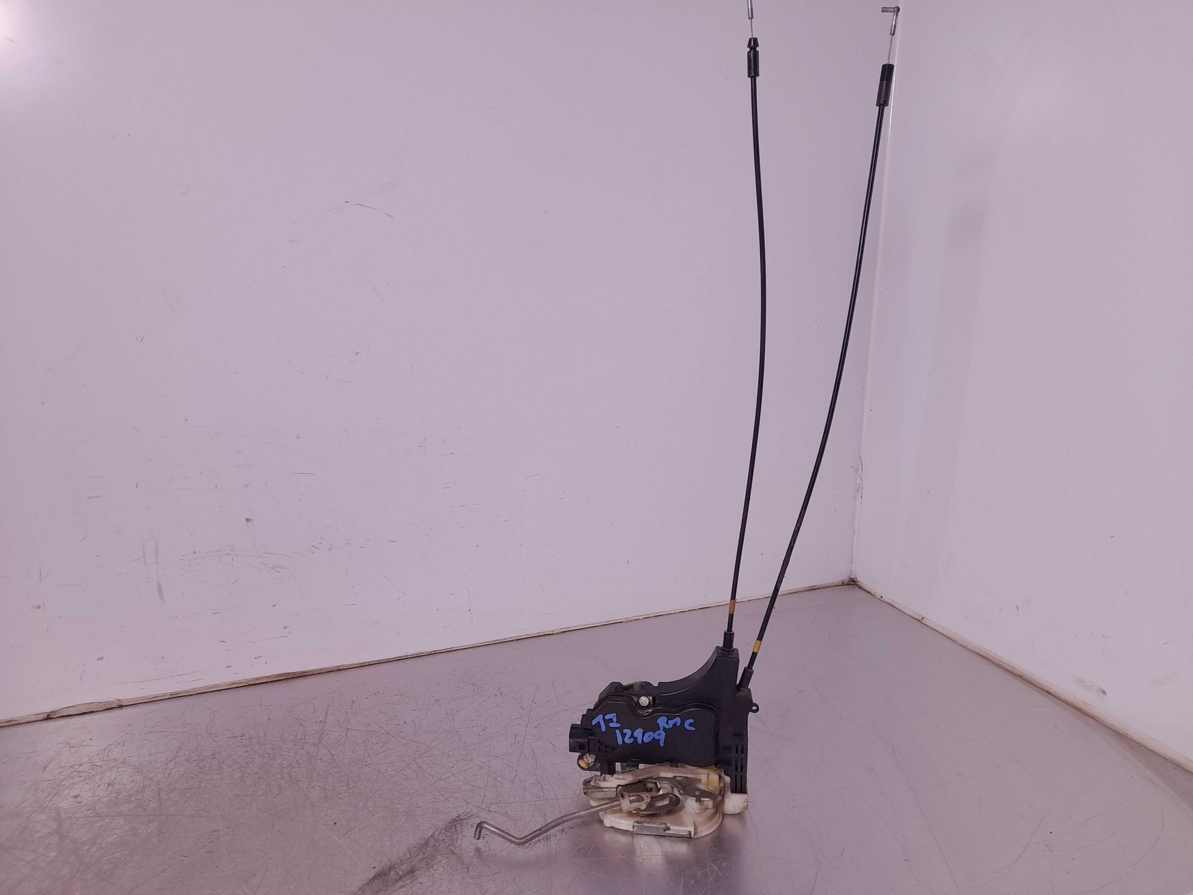 Recambio de cerradura puerta trasera izquierda para mitsubishi lancer berlina (cy0) inform referencia OEM IAM   