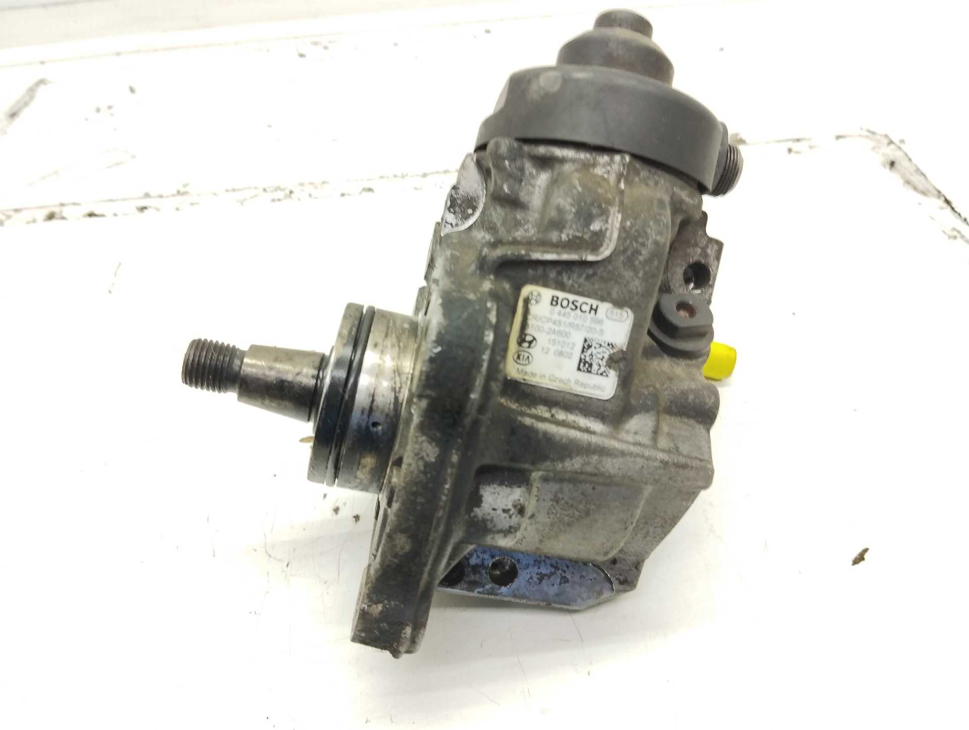 Recambio de bomba inyeccion para kia carens ( ) basic referencia OEM IAM 331002A600 0445010596 BOSCH