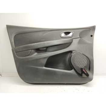 GUARNECIDO PUERTA DELANTERA IZQUIERDA 809002109R 809010184R 