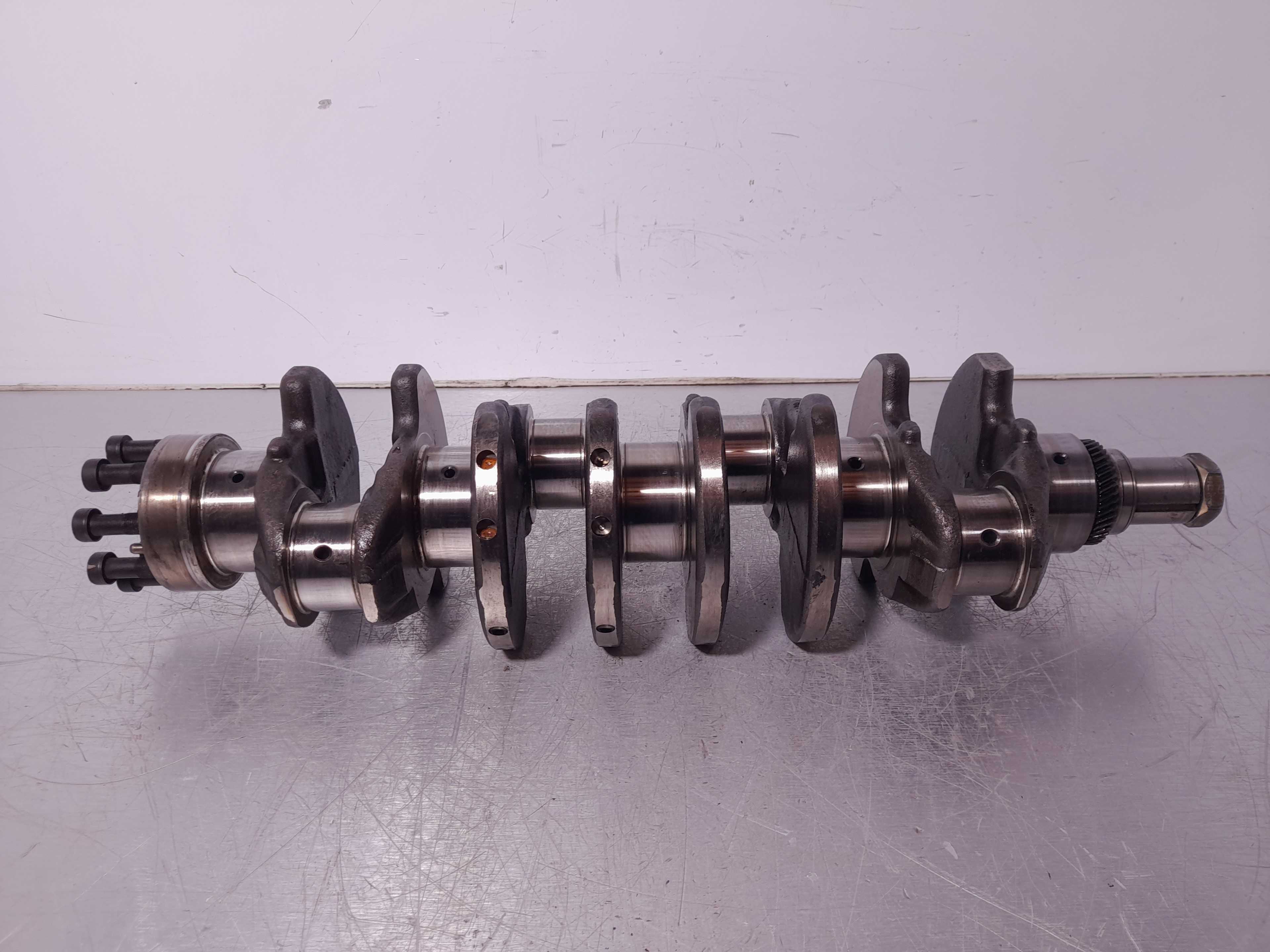 Recambio de cigueñal para hyundai terracan (hp) 2.9 crdi cat referencia OEM IAM   