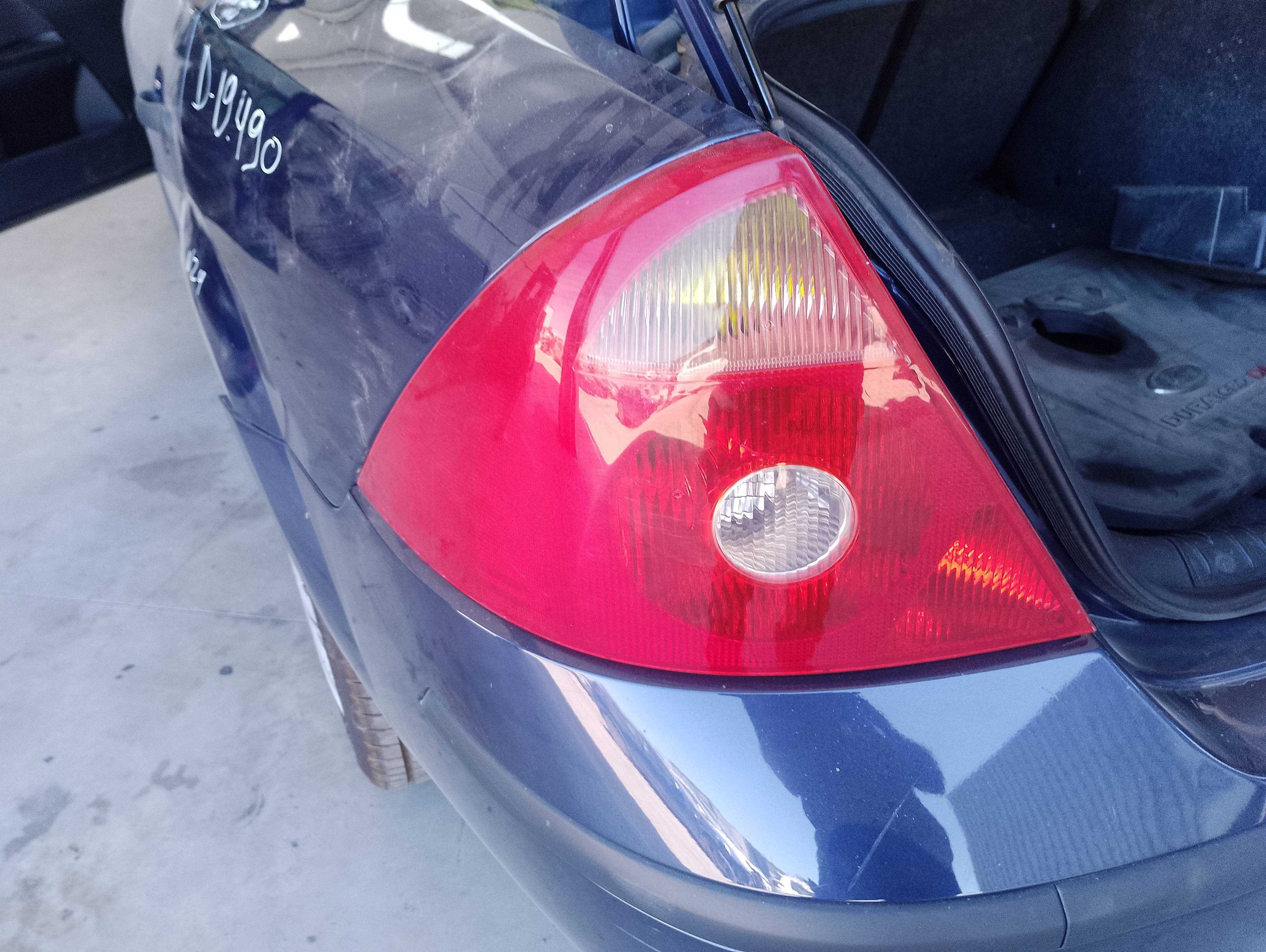 Recambio de piloto trasero izquierdo para ford mondeo berlina (ge) ambiente (06.2003) (d) referencia OEM IAM   