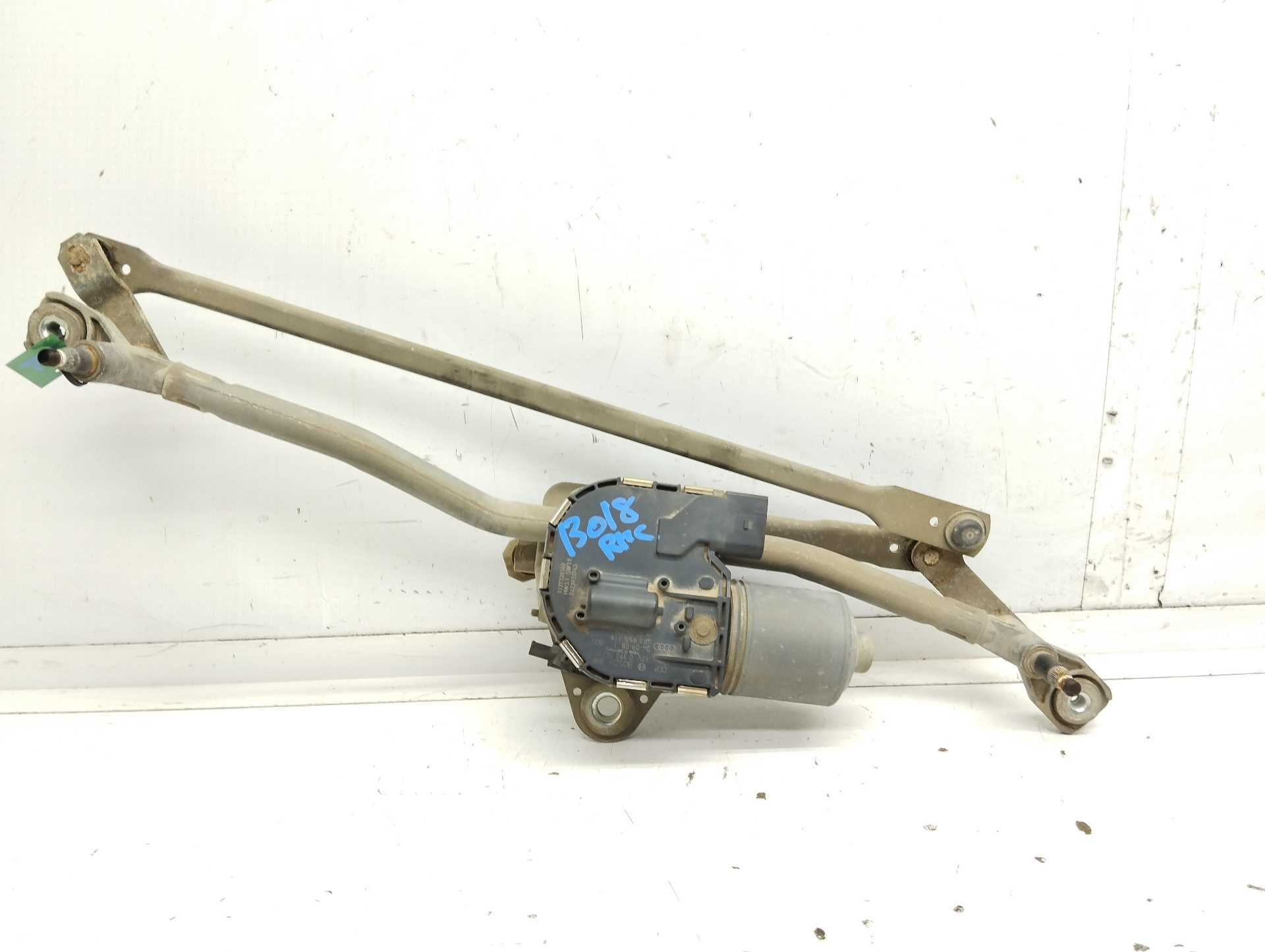 Recambio de motor limpia delantero para audi a6 berlina (4f2) 2.0 tdi referencia OEM IAM 4F1955023A 3397020627 BOSCH