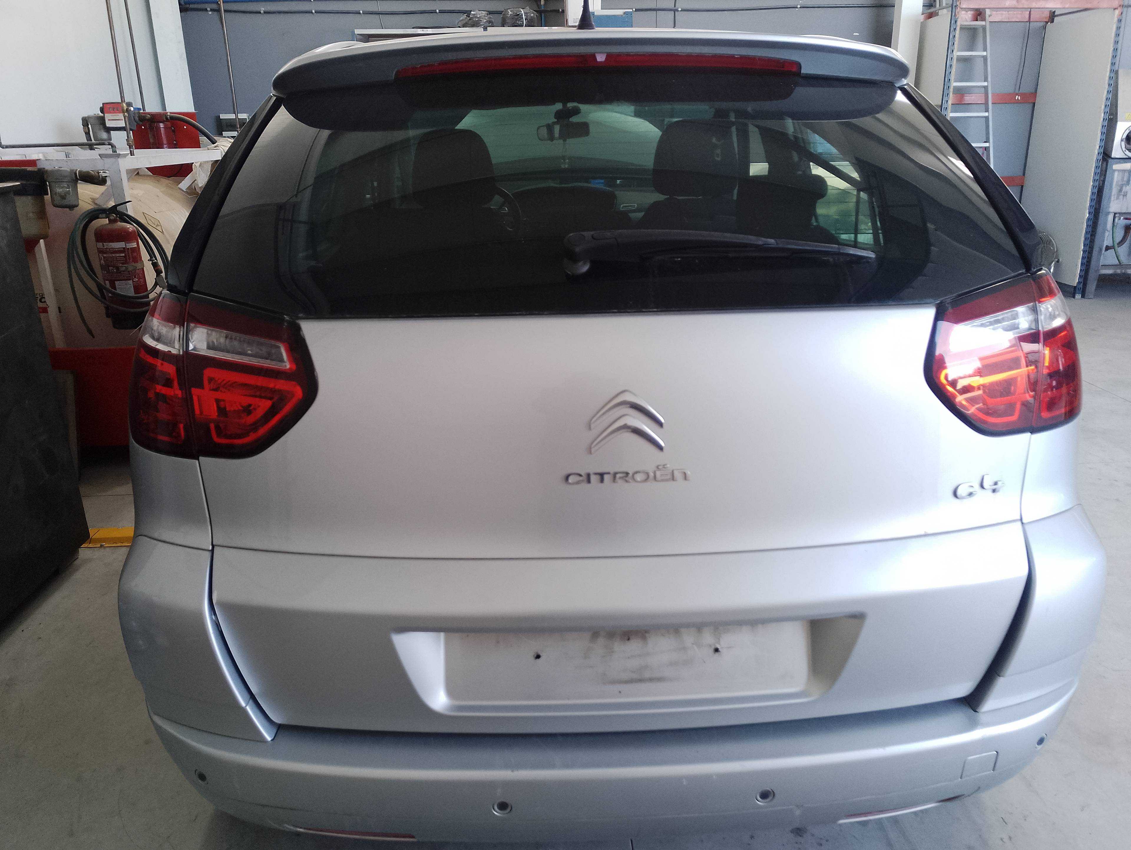 Recambio de porton trasero para citroën c4 picasso exclusive referencia OEM IAM 8701W7  