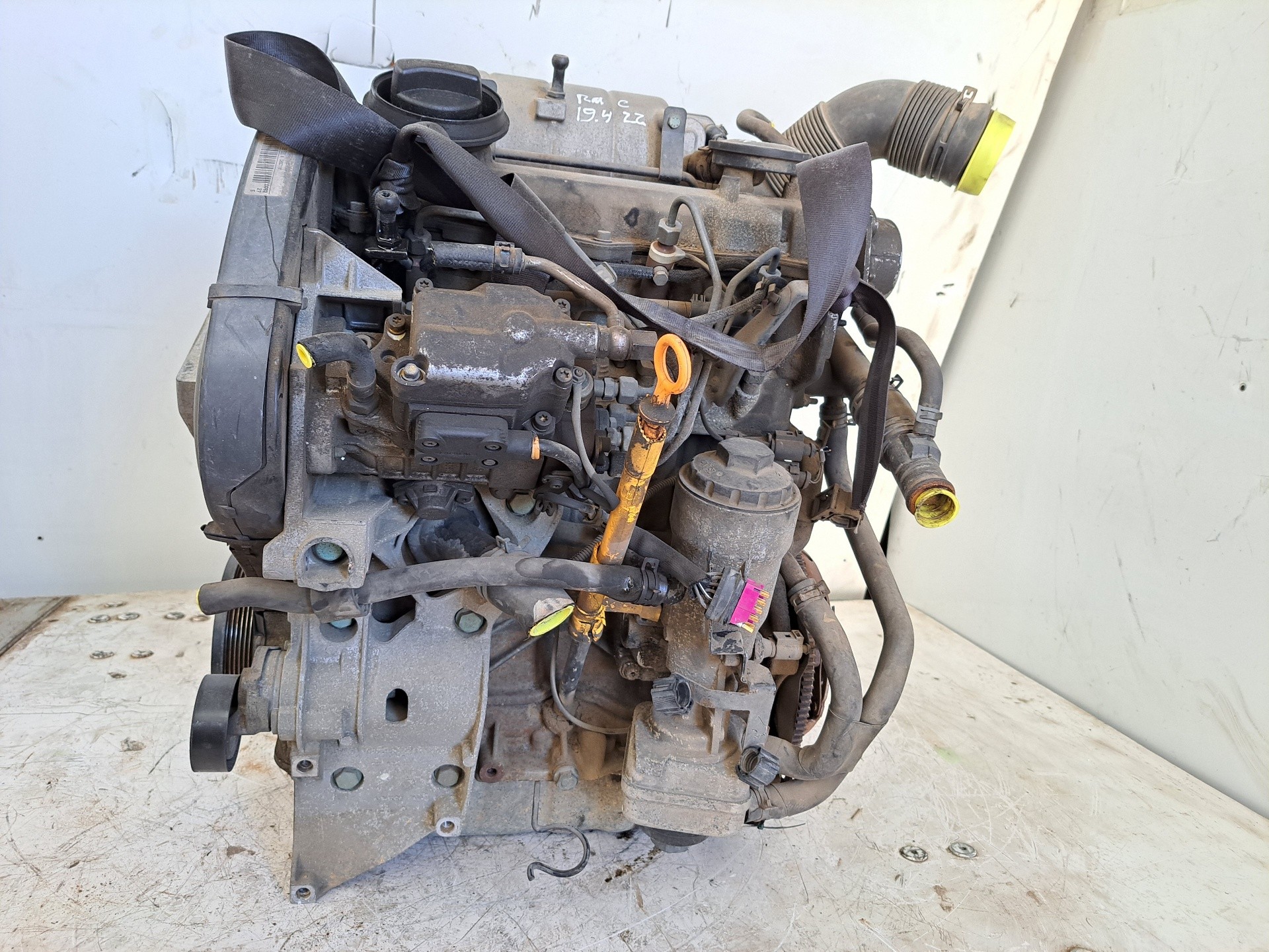 Recambio de motor completo para skoda fabia (6y2/6y3) attractive referencia OEM IAM ASY 0460404972 