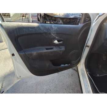 GUARNECIDO PUERTA DELANTERA IZQUIERDA 