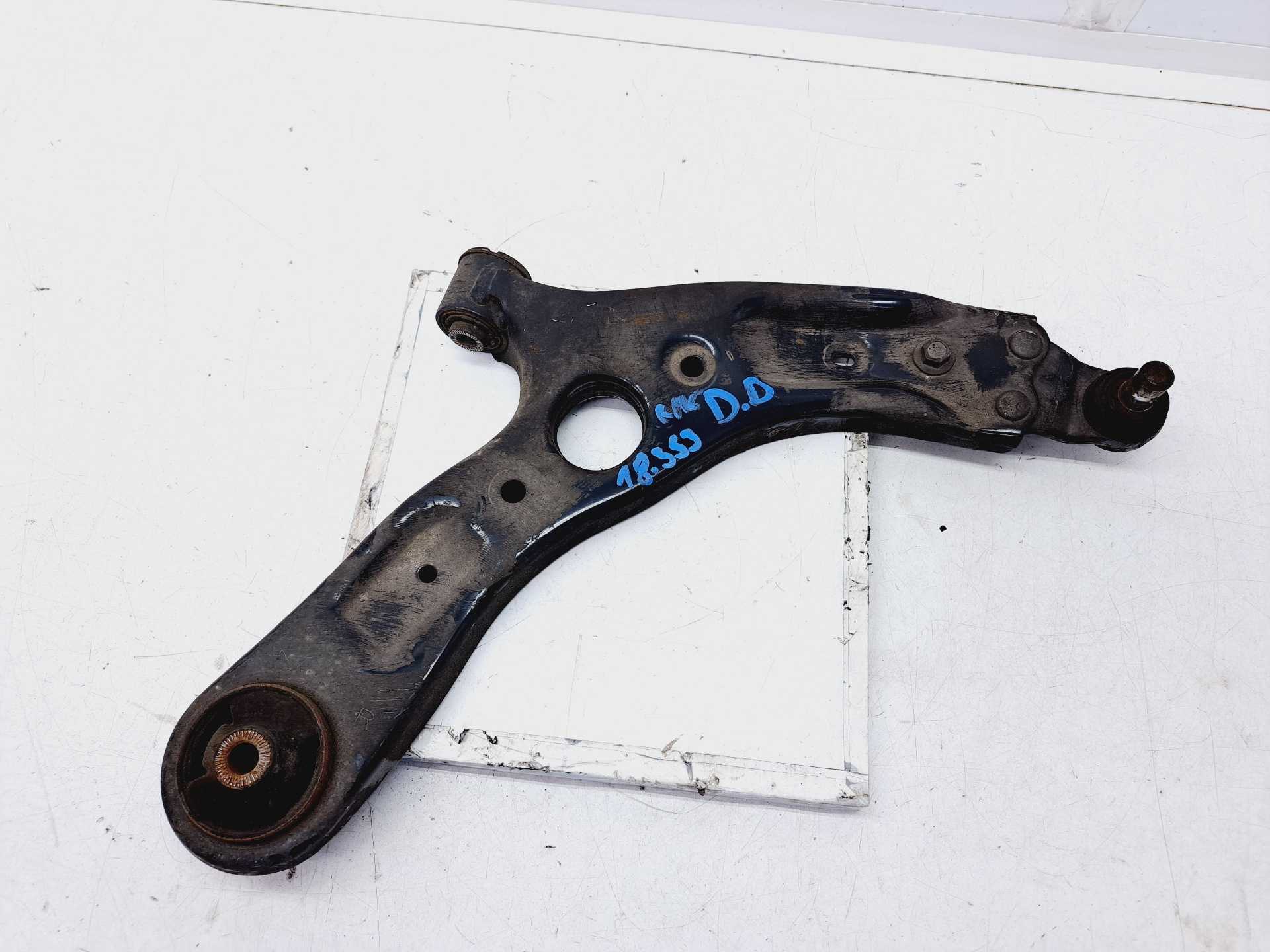 Recambio de brazo suspension inferior delantero derecho para kia carens ( ) basic referencia OEM IAM  54501A4100 