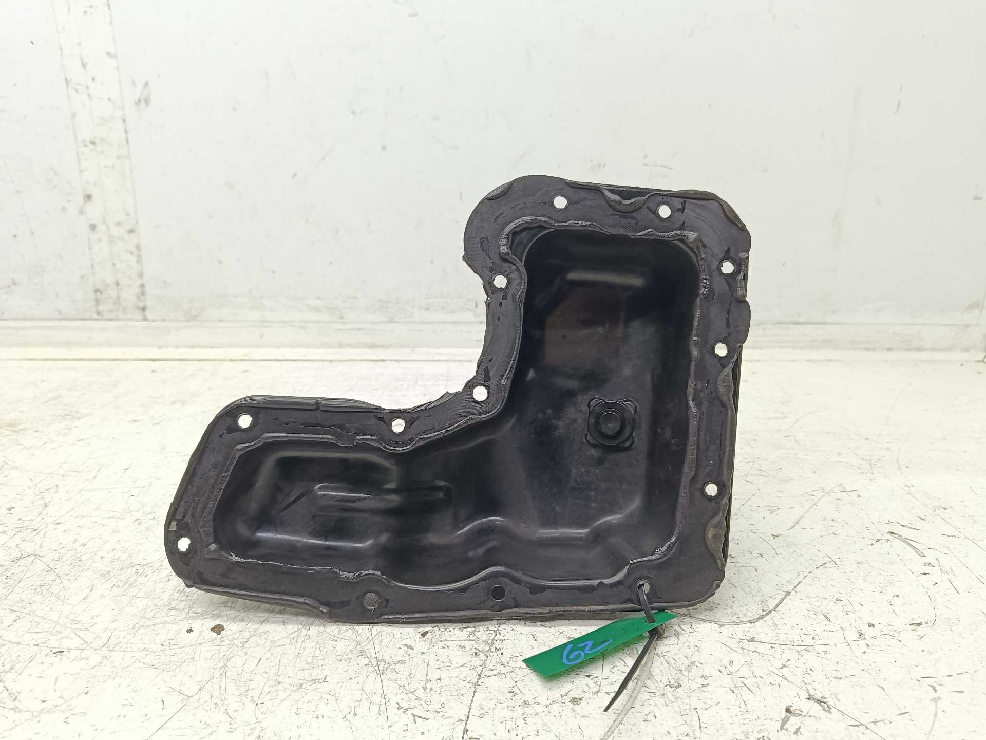 Recambio de carter para peugeot 208 style referencia OEM IAM 983423678002 98319000107 