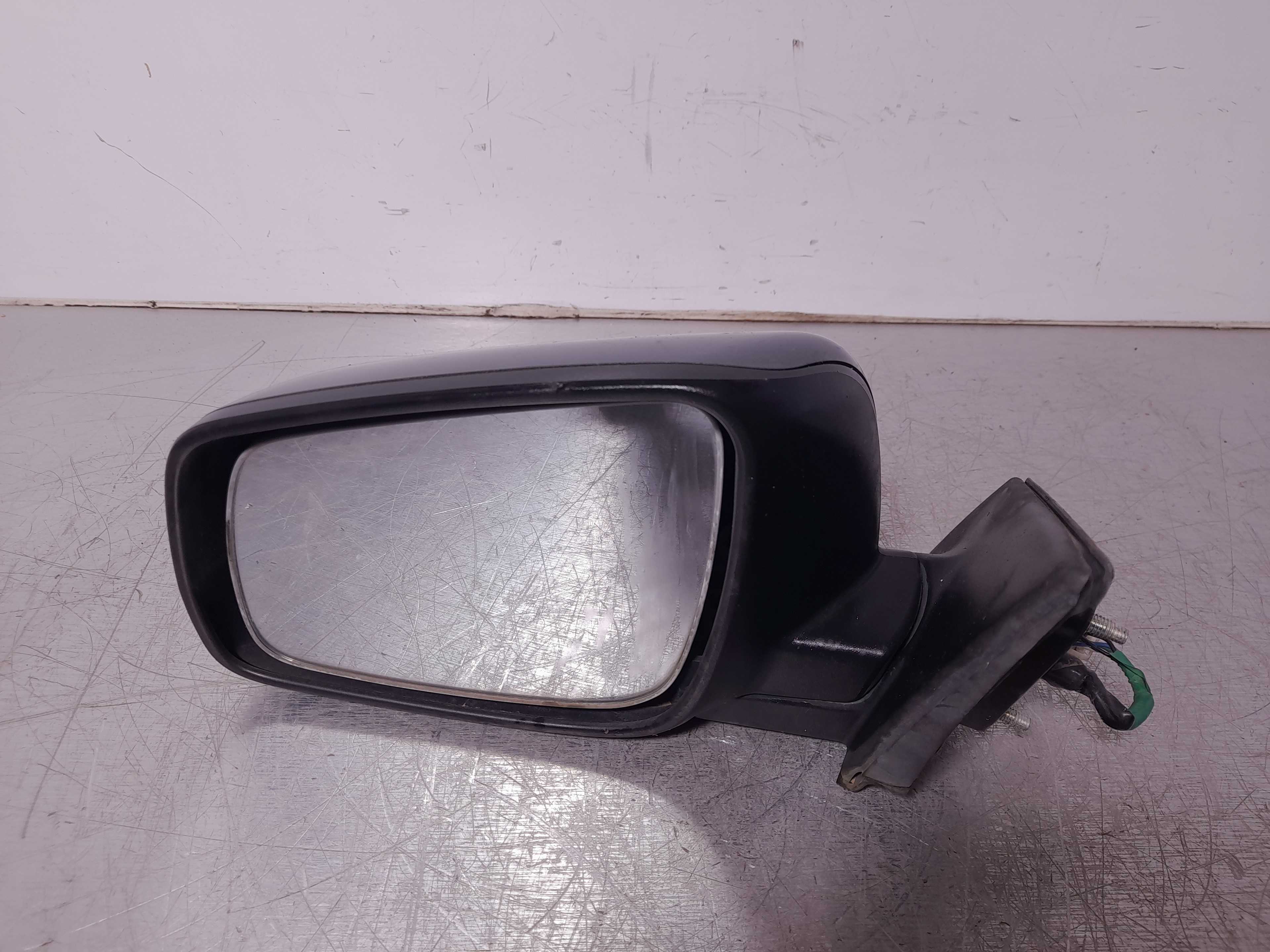 Recambio de retrovisor izquierdo para mitsubishi lancer berlina (cy0) inform referencia OEM IAM   