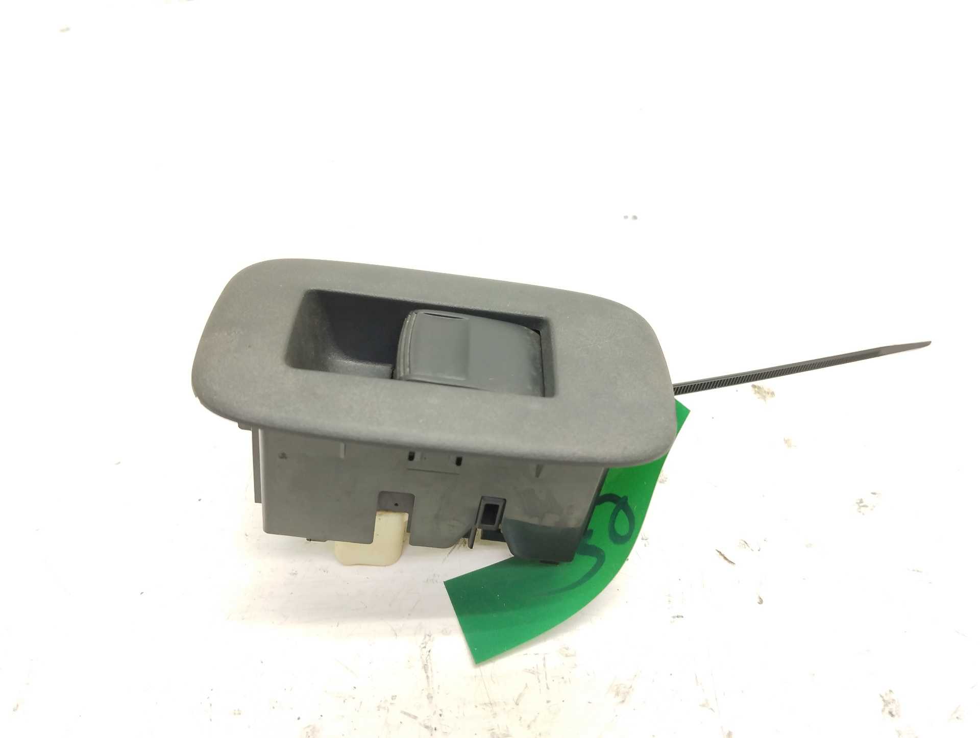 Recambio de mando elevalunas trasero derecho para toyota auris luna+ referencia OEM IAM   