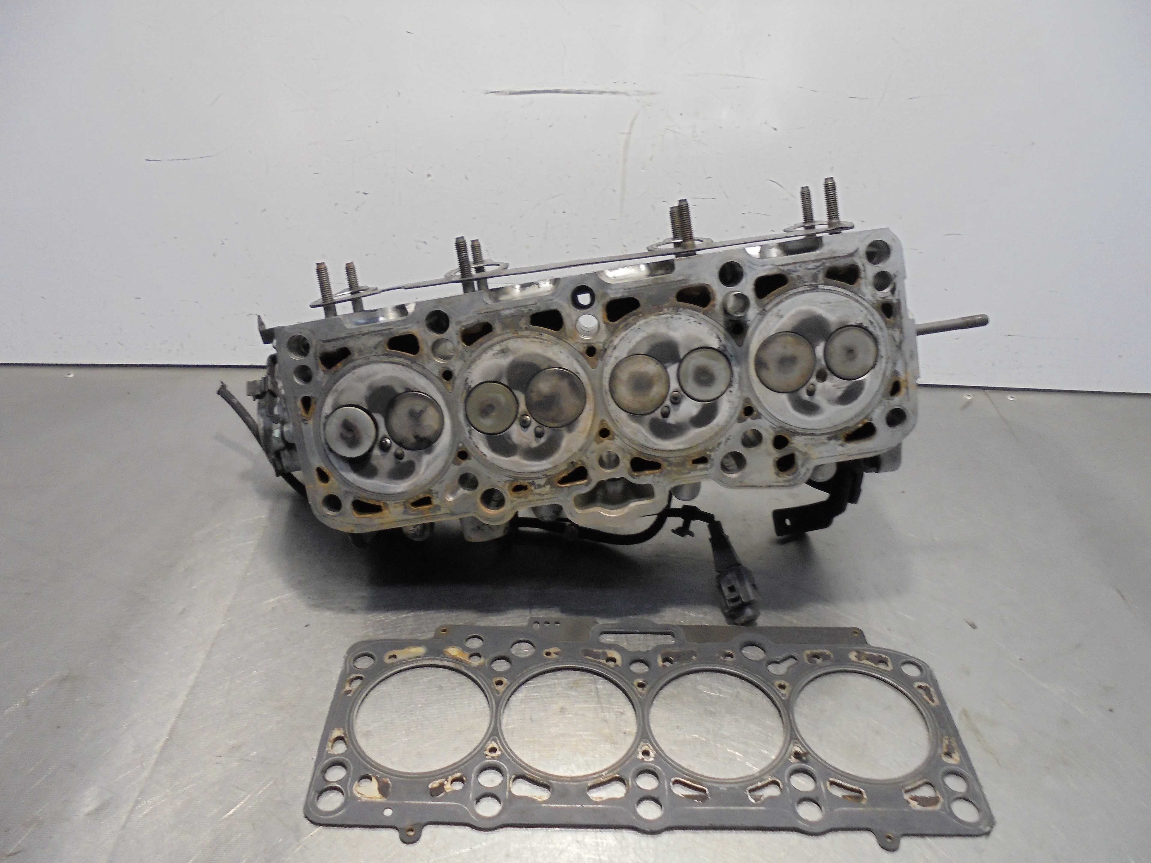 Recambio de culata para skoda octavia berlina (1u2) 1.9 tdi glx referencia OEM IAM 038103373E  