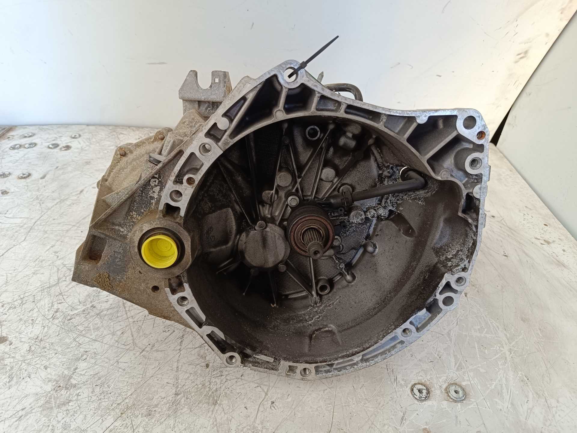 Recambio de caja cambios para nissan qashqai (j10) acenta referencia OEM IAM TL4116 7701700558 