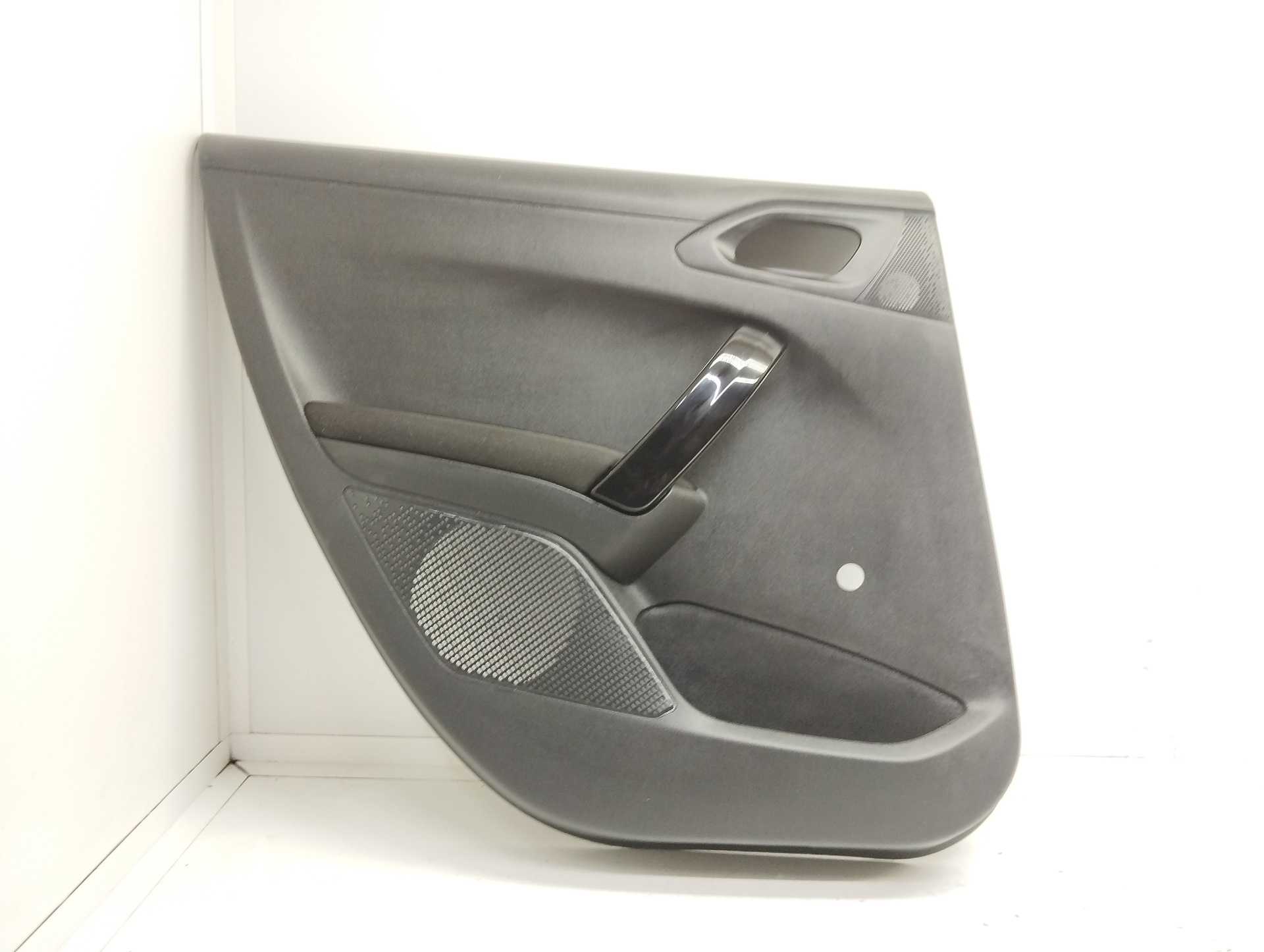 Recambio de guarnecido puerta trasera izquierda para peugeot 208 style referencia OEM IAM 96763548ZD 491100129542 VISTEON