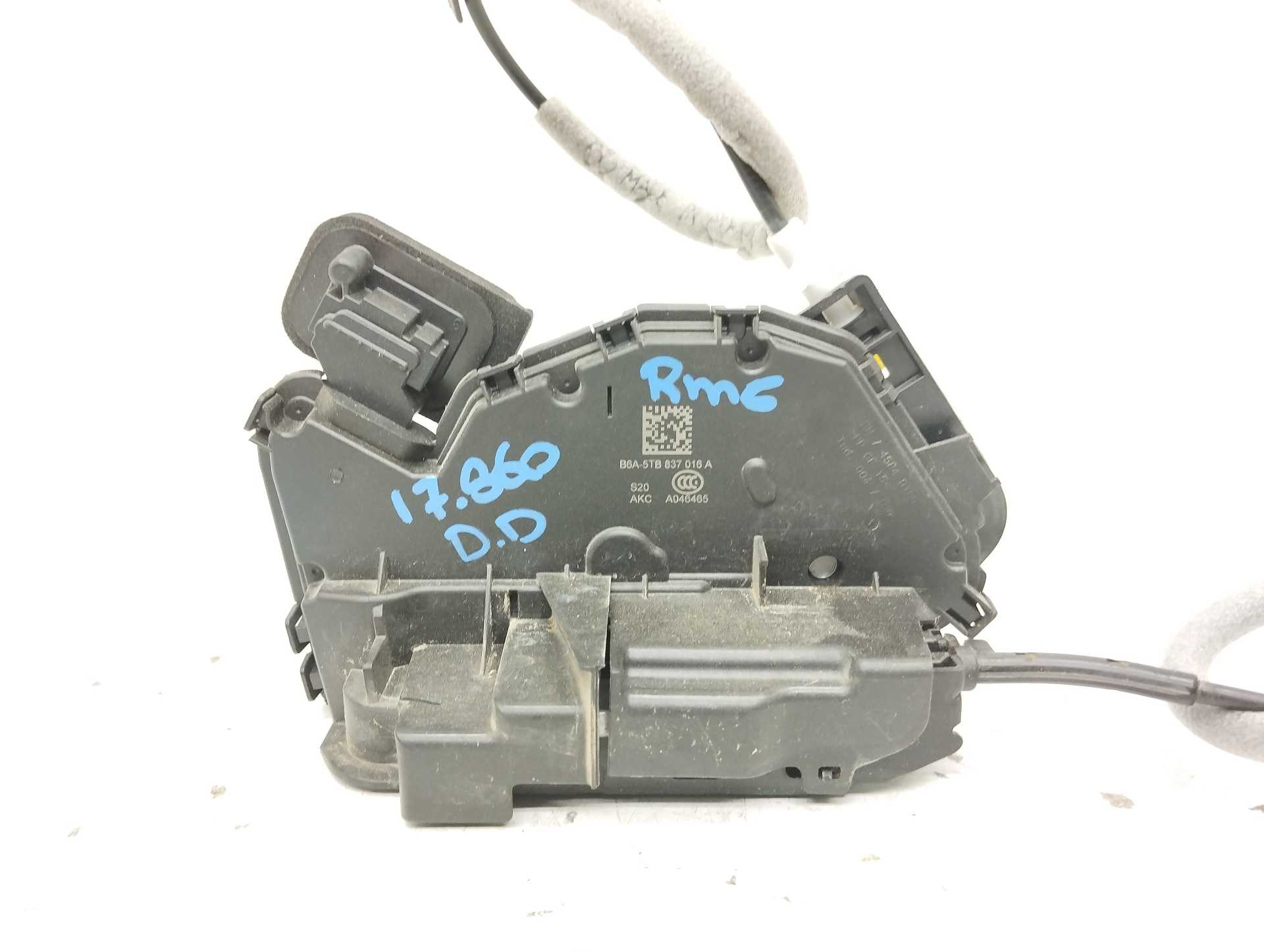 Recambio de cerradura puerta delantera derecha para volkswagen polo 1.0 tsi referencia OEM IAM 5TB837016A A046465 