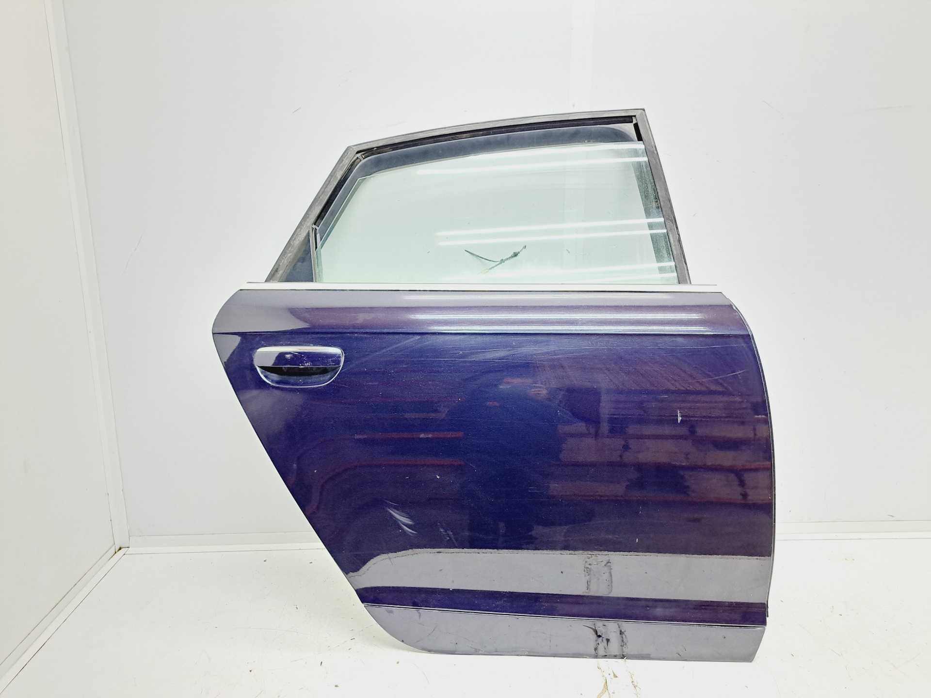 Recambio de puerta trasera derecha para audi a6 berlina (4f2) 2.0 tdi referencia OEM IAM   