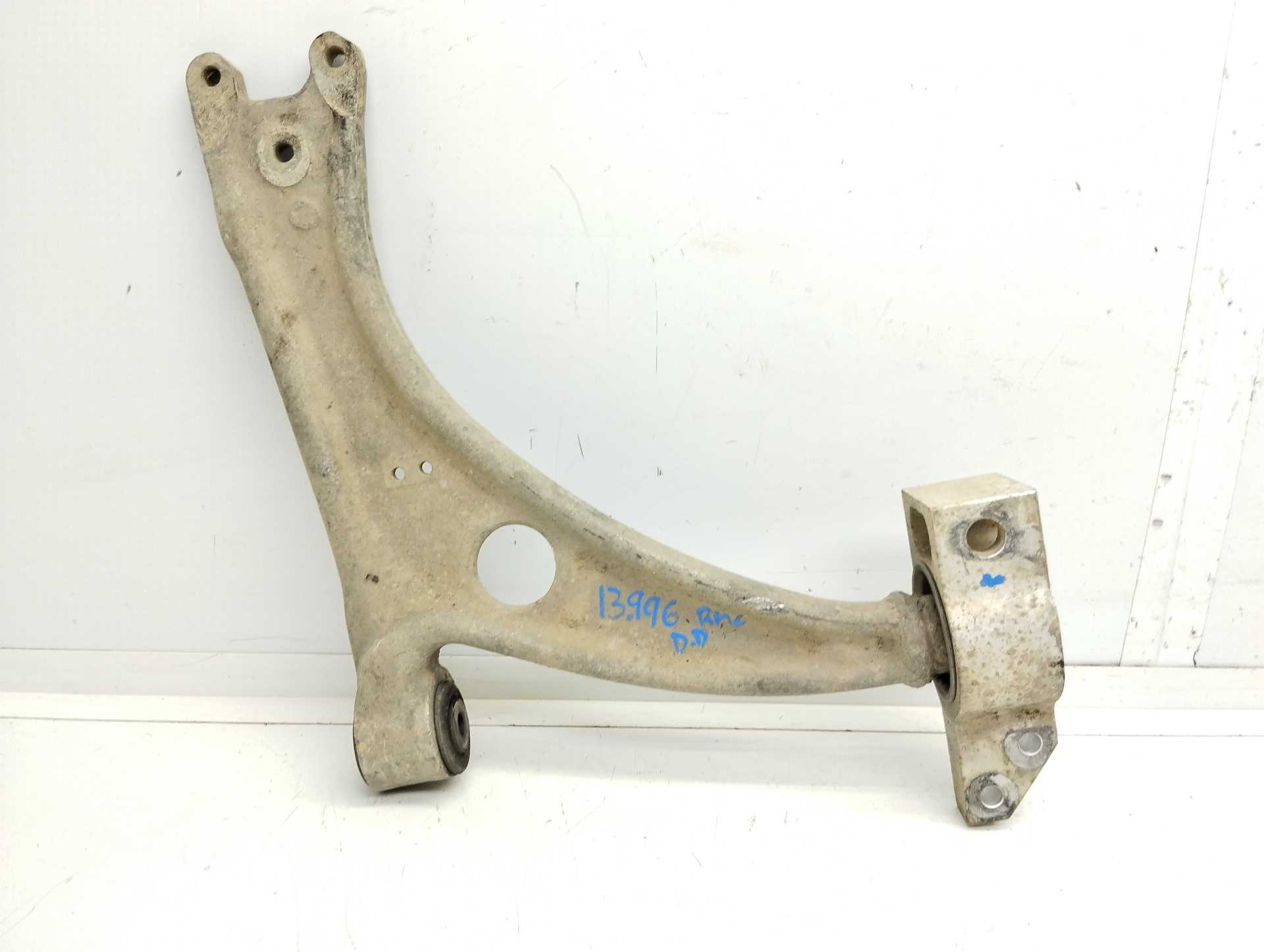 Recambio de brazo suspension inferior delantero derecho para volkswagen passat berlina (3c2) highline referencia OEM IAM   