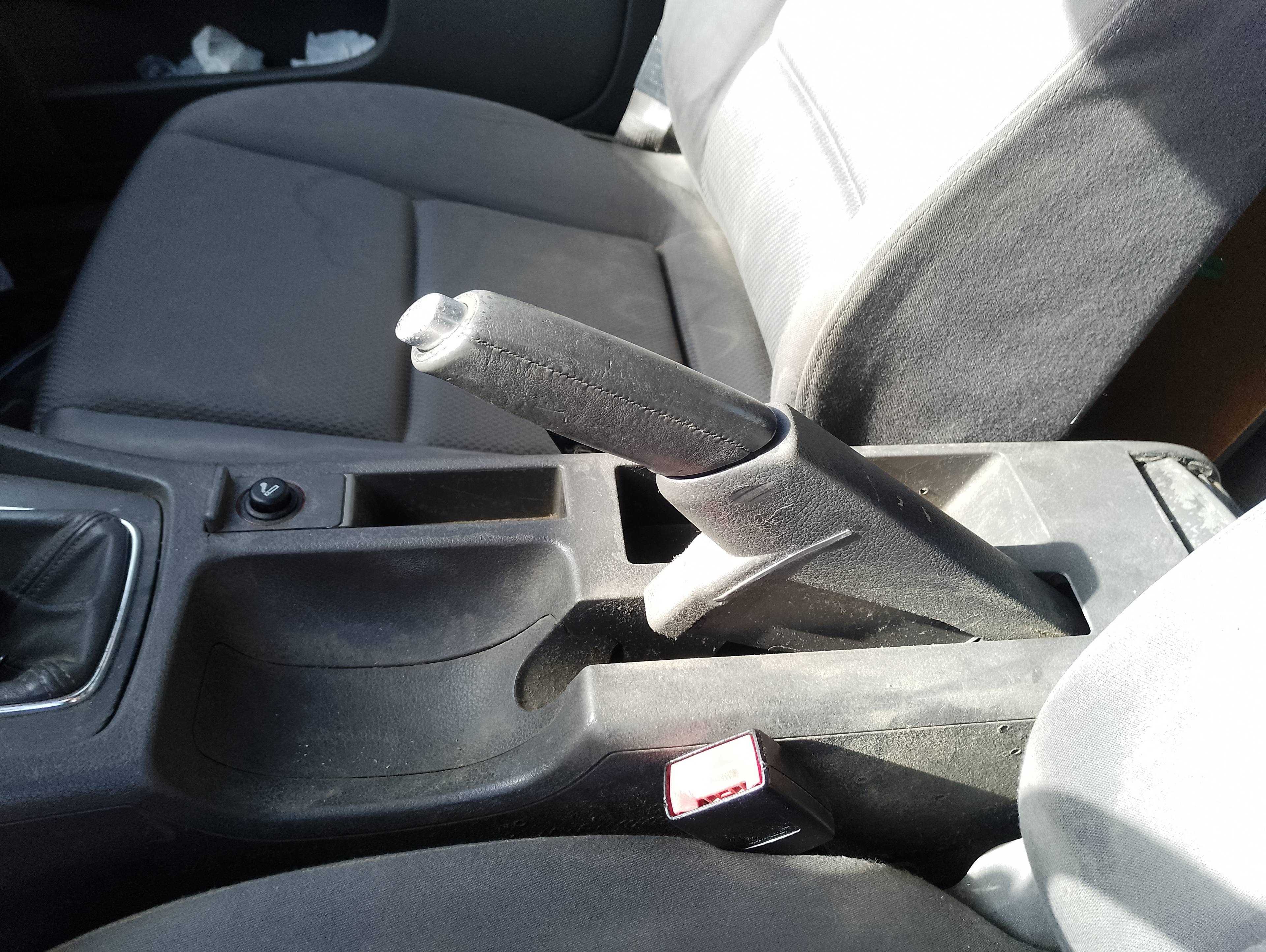 Recambio de palanca freno para audi a4 berlina (8e) 2.0 referencia OEM IAM   