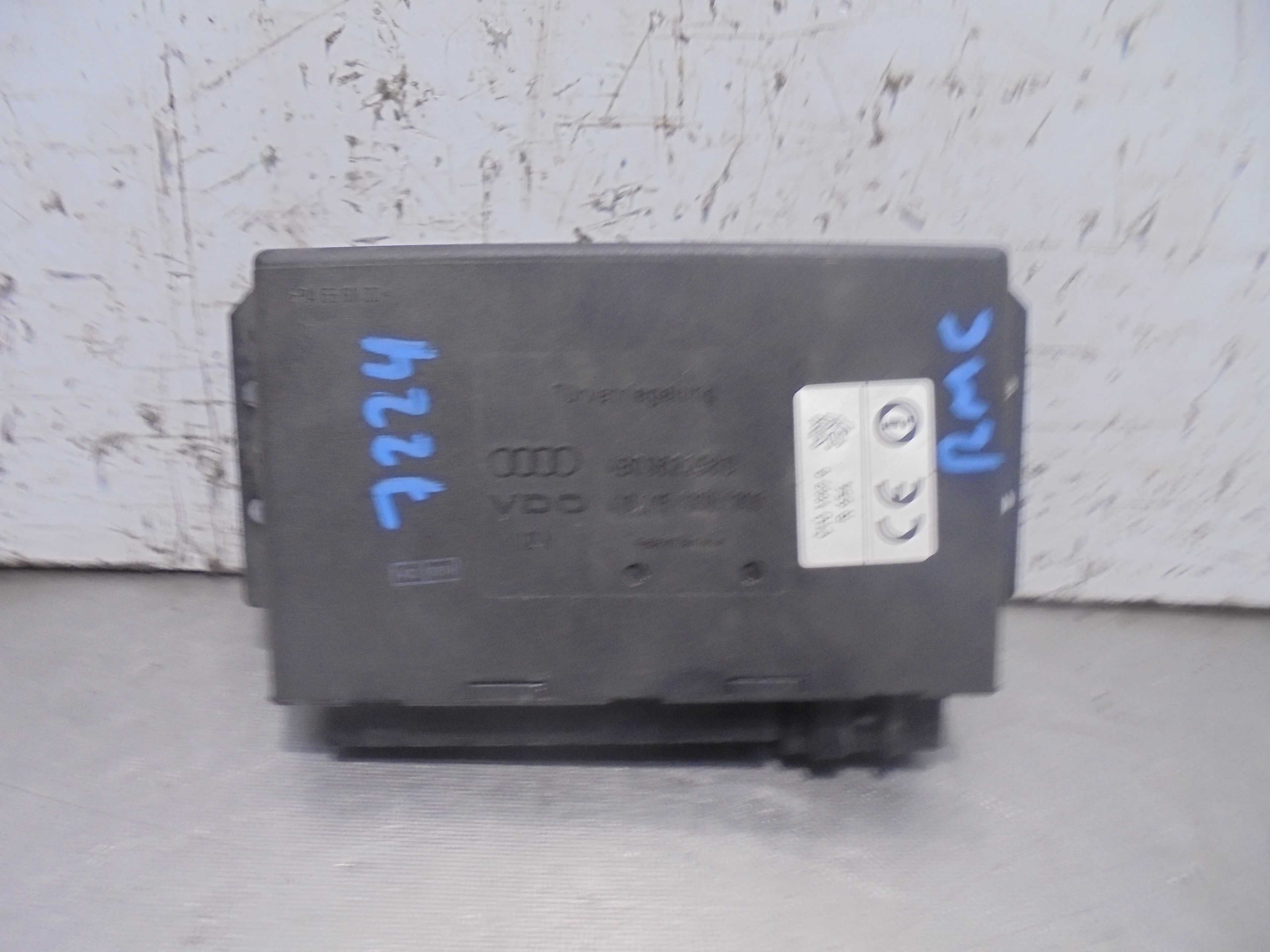 Recambio de centralita cierre para audi a6 avant (4b5) 1.8 t referencia OEM IAM 4B0962258D  