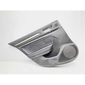 GUARNECIDO PUERTA TRASERA IZQUIERDA 829A14879R 