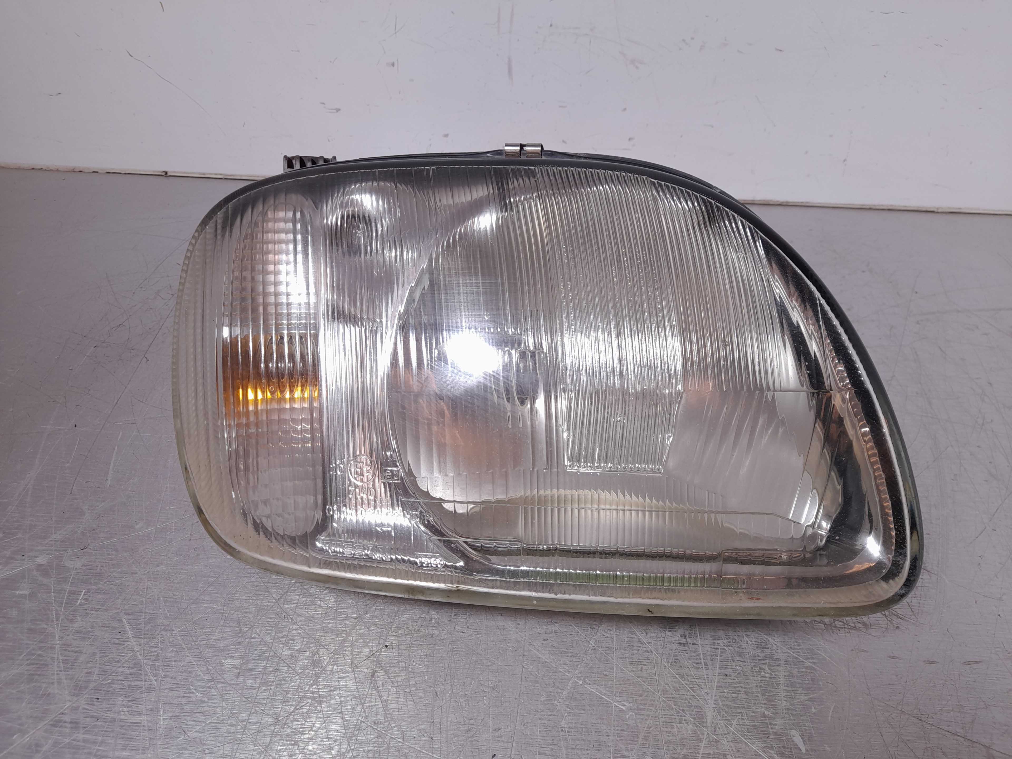 Recambio de faro derecho para nissan micra (k11) 1.3 16v cat referencia OEM IAM   