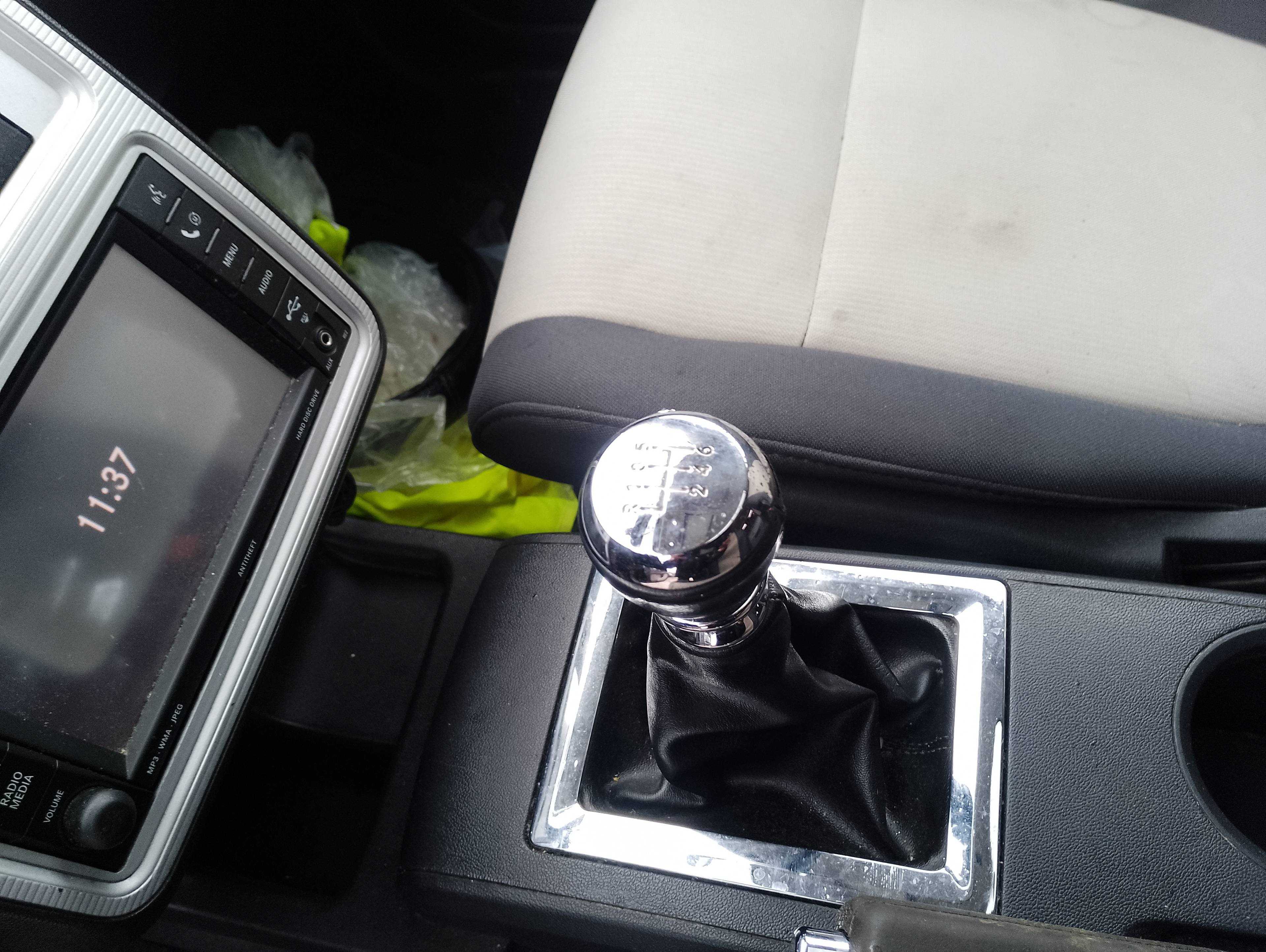 Recambio de palanca cambio para dodge journey se referencia OEM IAM   