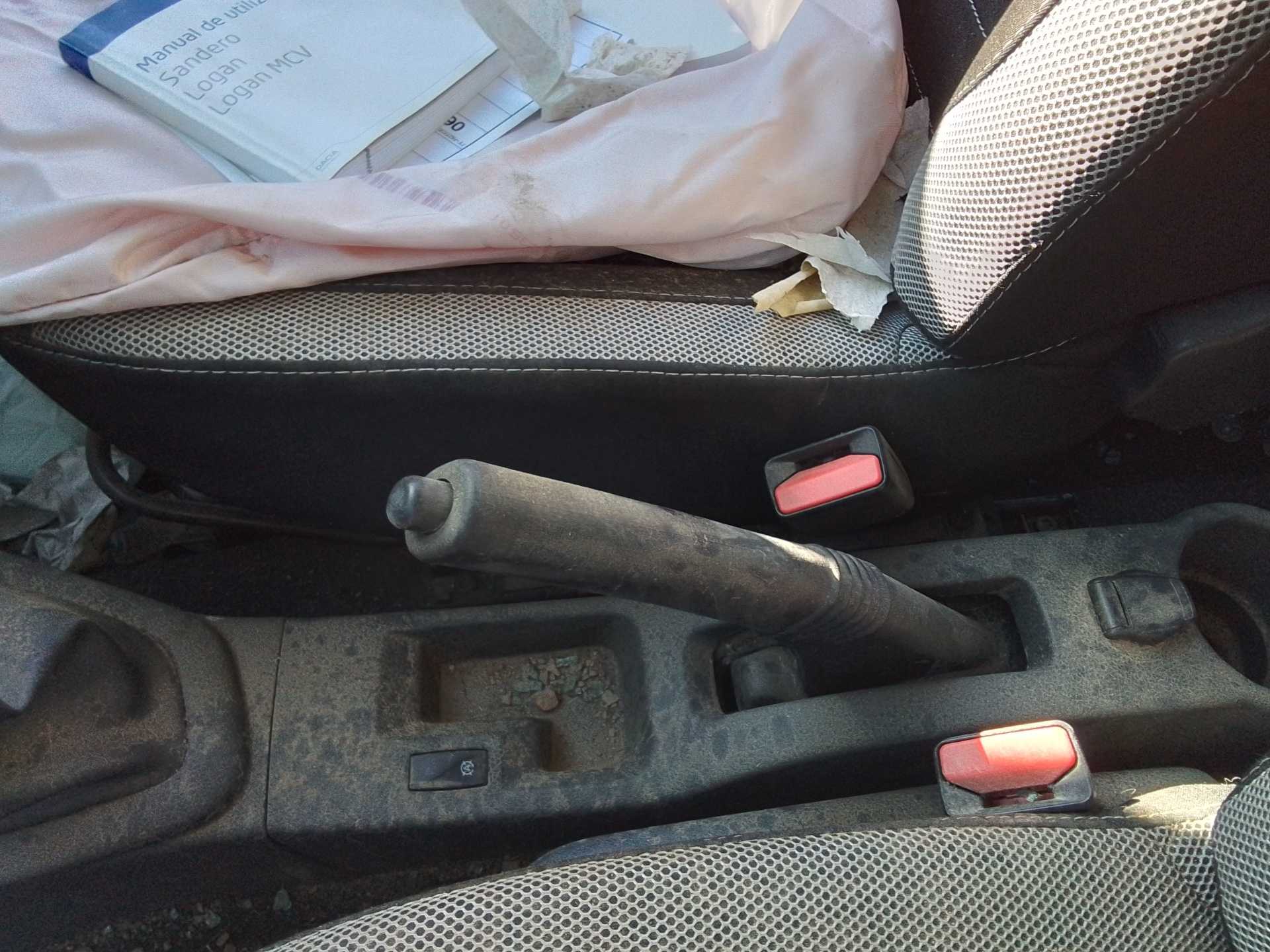 Recambio de palanca freno para dacia sandero comfort referencia OEM IAM   