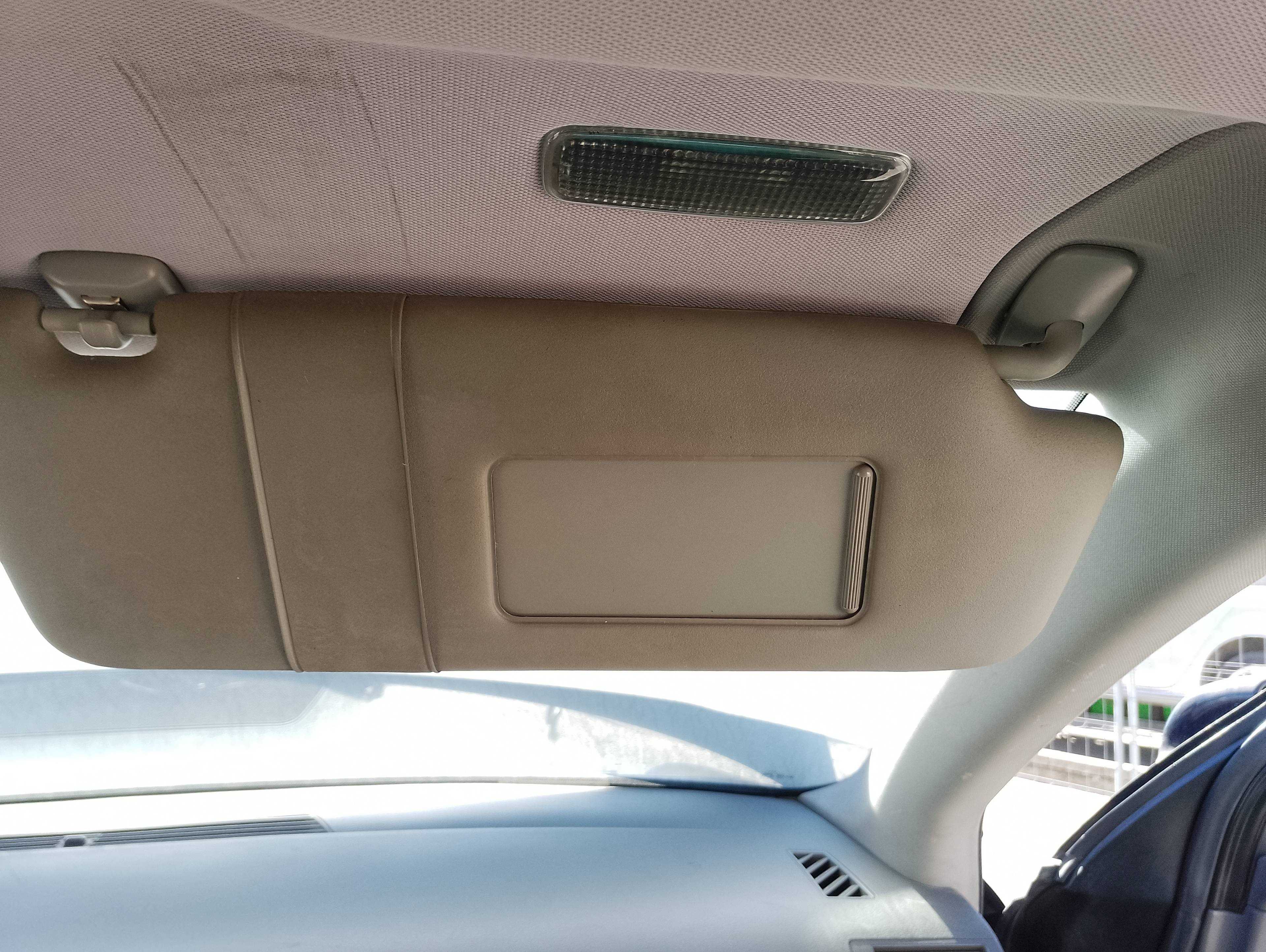 Recambio de parasol derecho para audi a4 berlina (8e) 2.0 referencia OEM IAM   