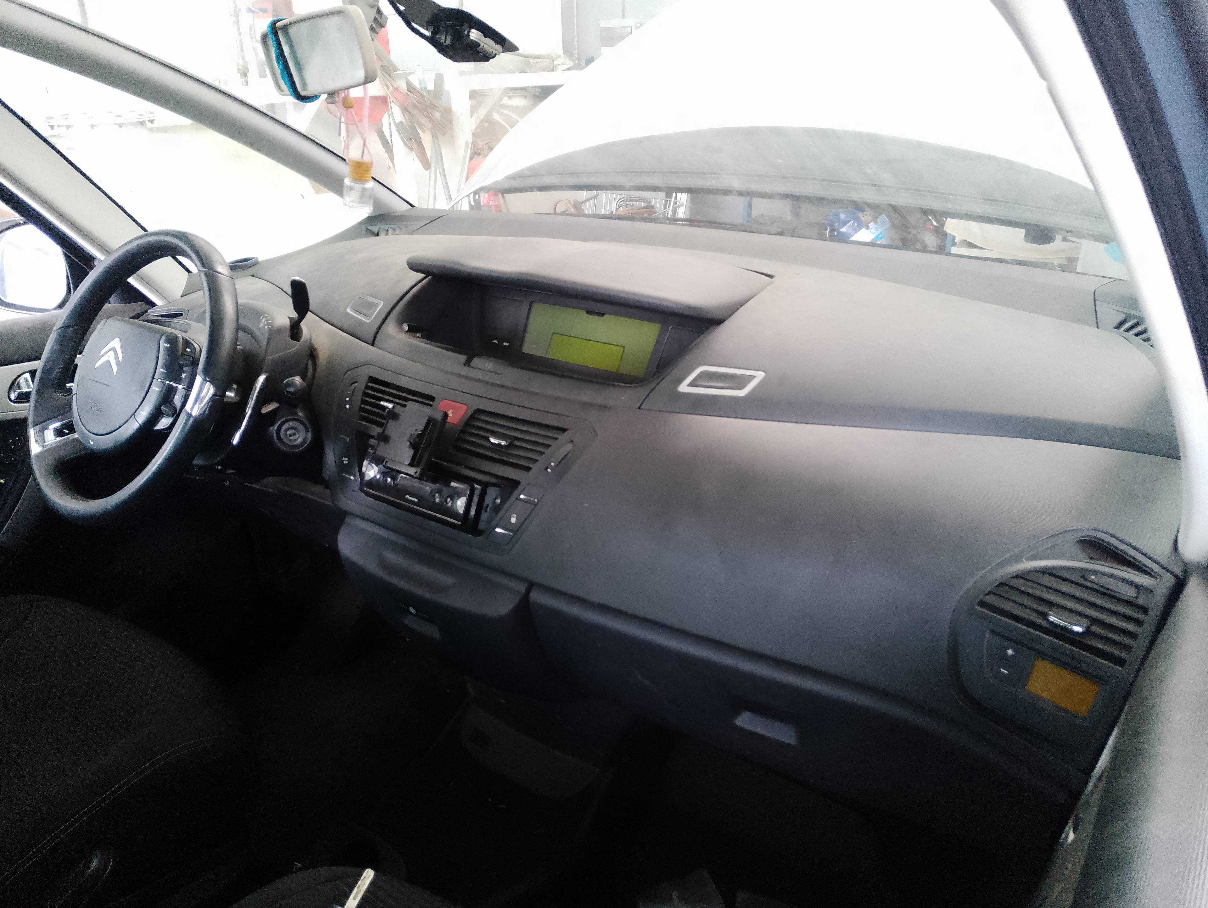 Recambio de salpicadero para citroën c4 picasso exclusive referencia OEM IAM 8231FT  