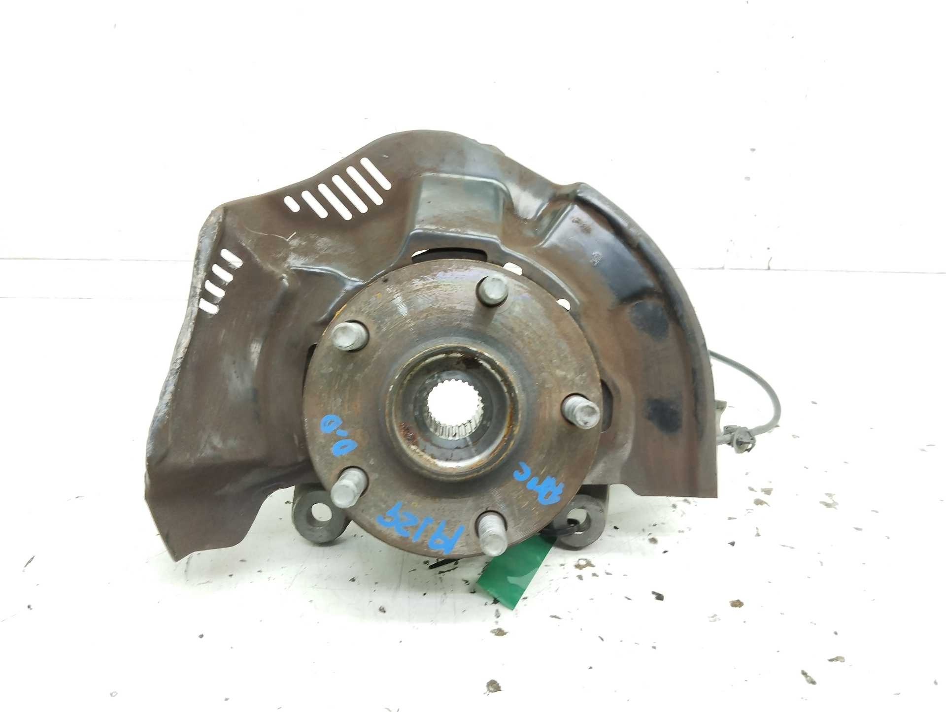 Recambio de mangueta delantera derecha para toyota auris luna+ referencia OEM IAM   