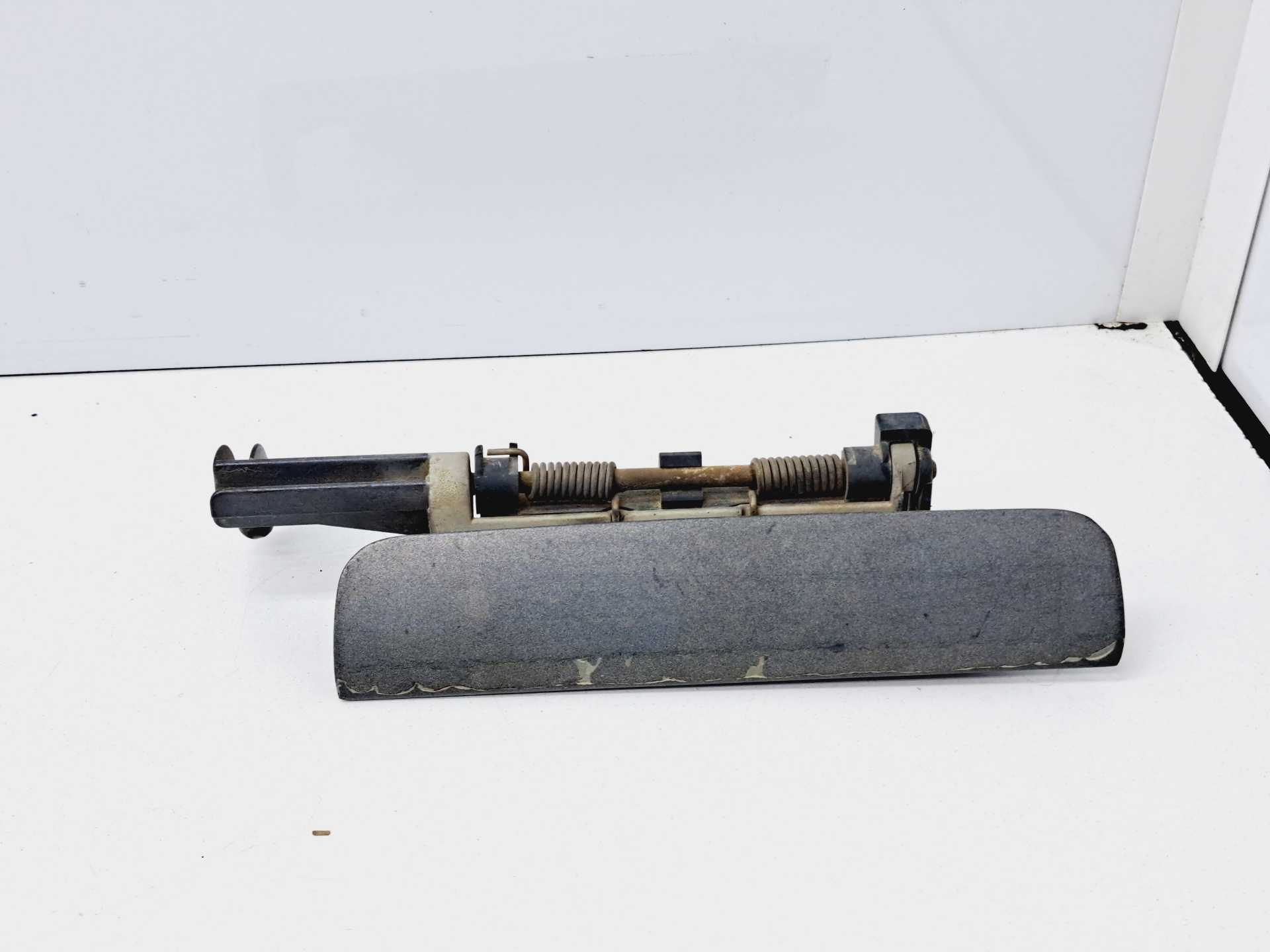 Recambio de maneta exterior delantera derecha para peugeot 605 srdt referencia OEM IAM 925623797C  