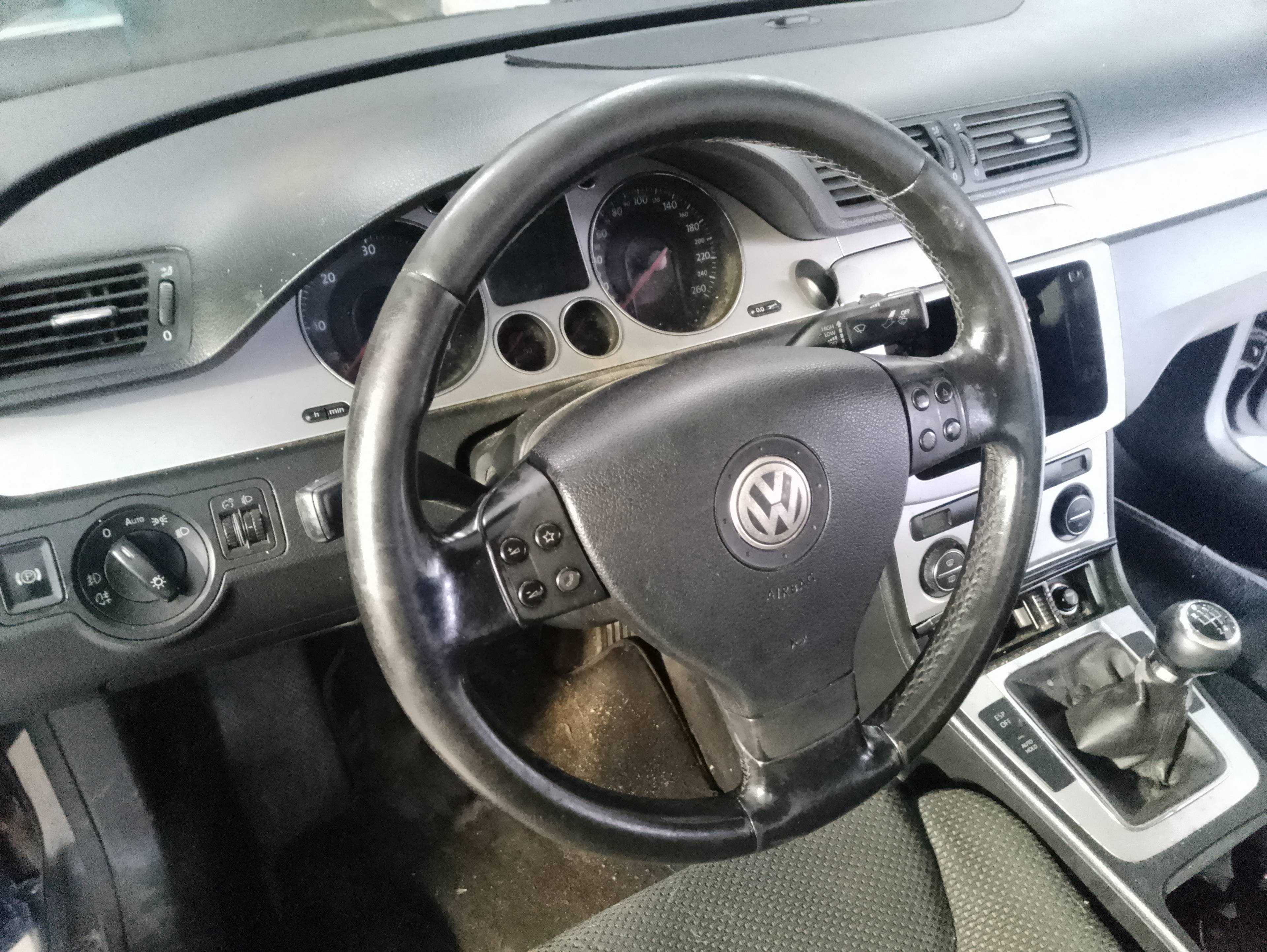Recambio de volante para volkswagen passat berlina (3c2) advance referencia OEM IAM   