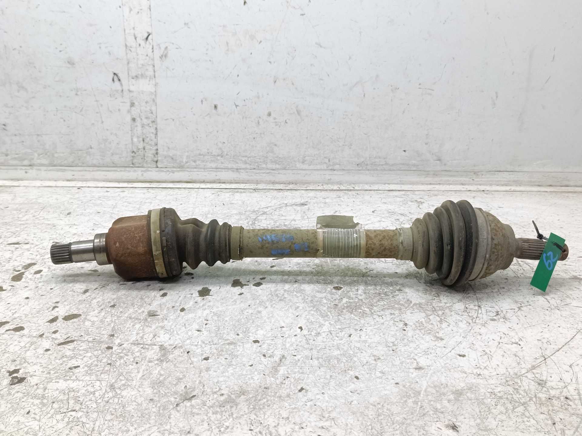 Recambio de transmision delantera izquierda para citroën c4 picasso exclusive referencia OEM IAM 3272ZE / 3272LY  