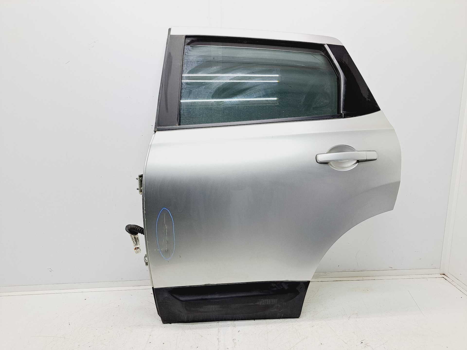 Recambio de puerta trasera izquierda para nissan qashqai (j10) acenta referencia OEM IAM   