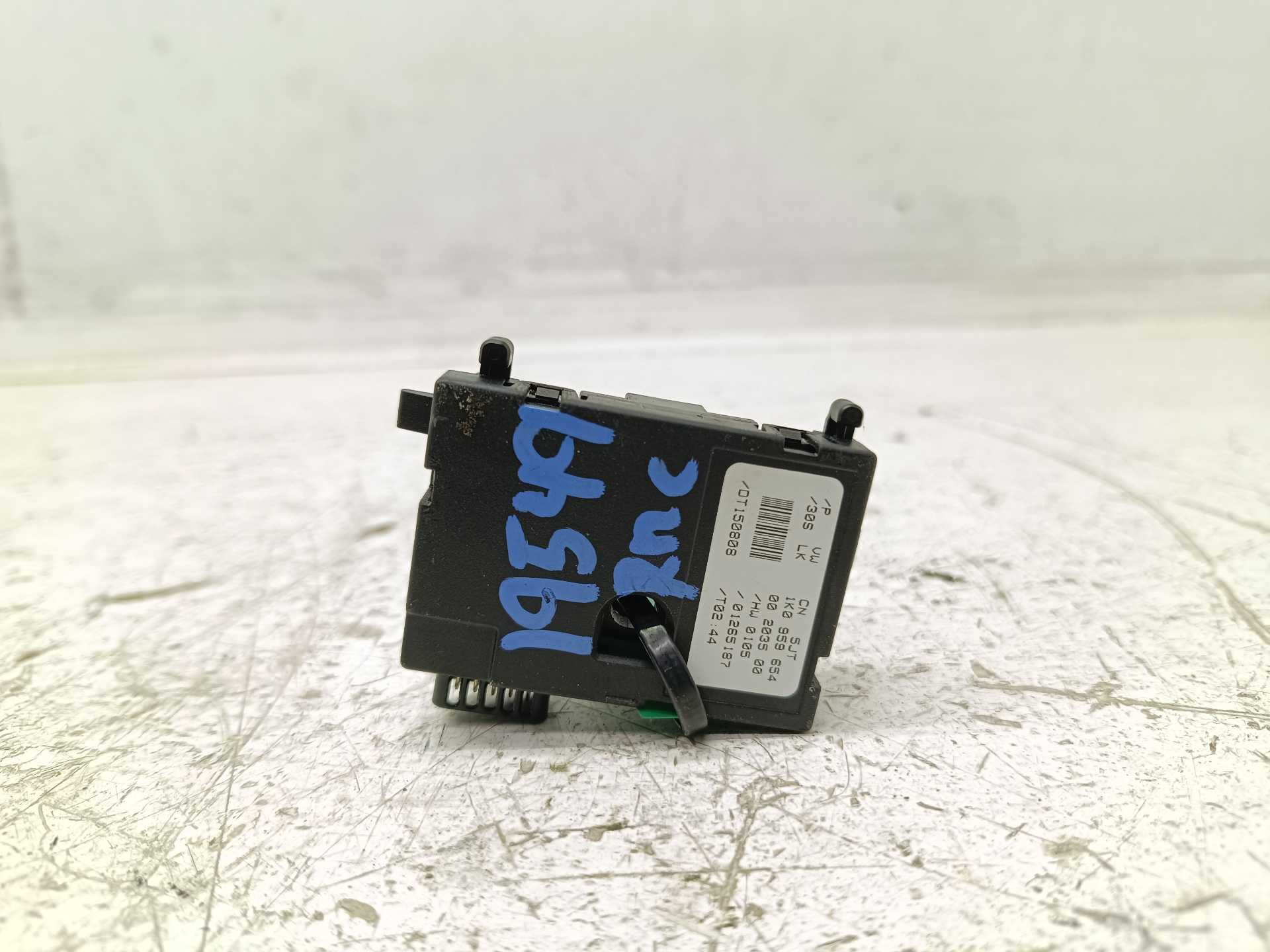 Recambio de sensor angulo de giro para audi a3 (8p) 1.9 tdi ambiente referencia OEM IAM 1K0959654  