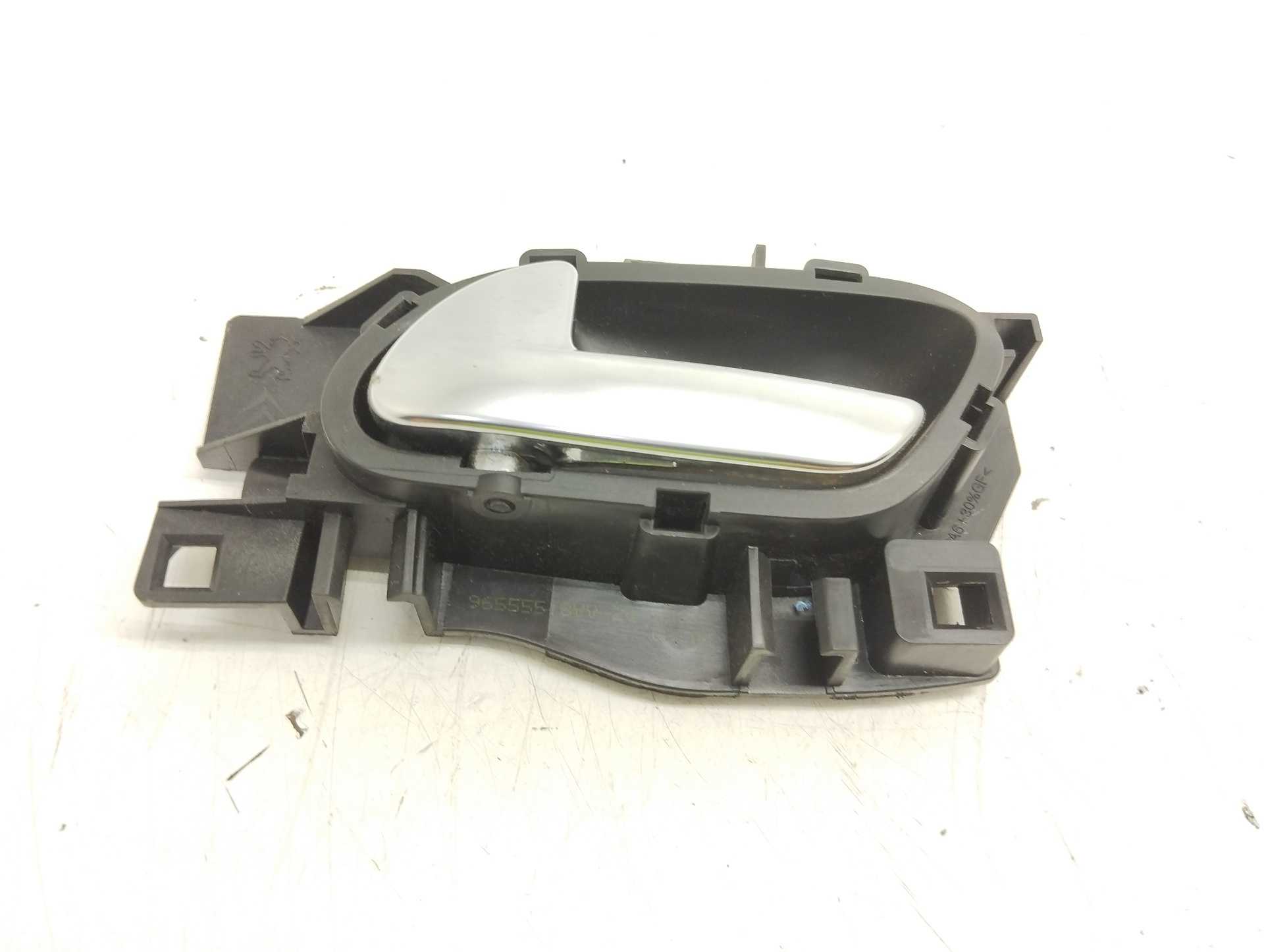 Recambio de maneta interior delantera izquierda para peugeot 208 style referencia OEM IAM 96555518VV  