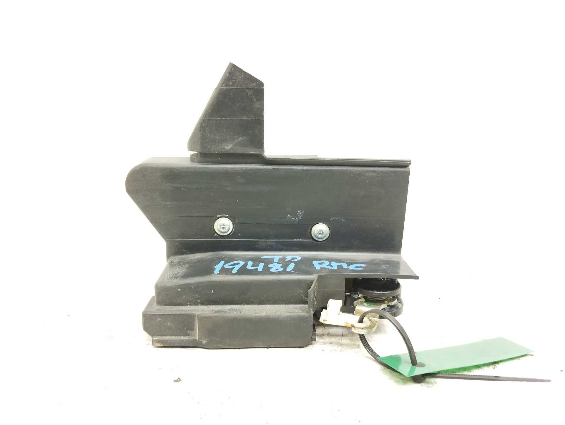 Recambio de cerradura puerta trasera derecha para dacia sandero aniversario referencia OEM IAM 825022281R  