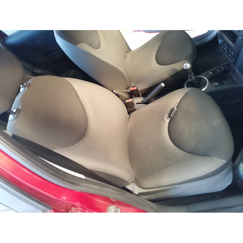 Recambio de asiento delantero derecho para citroën c3 1.1 audace referencia OEM IAM   