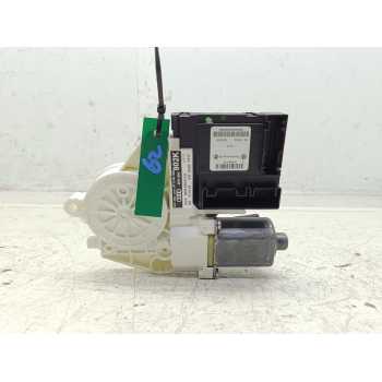 MOTOR ELEVALUNAS DELANTERO DERECHO 8P0959802K 
