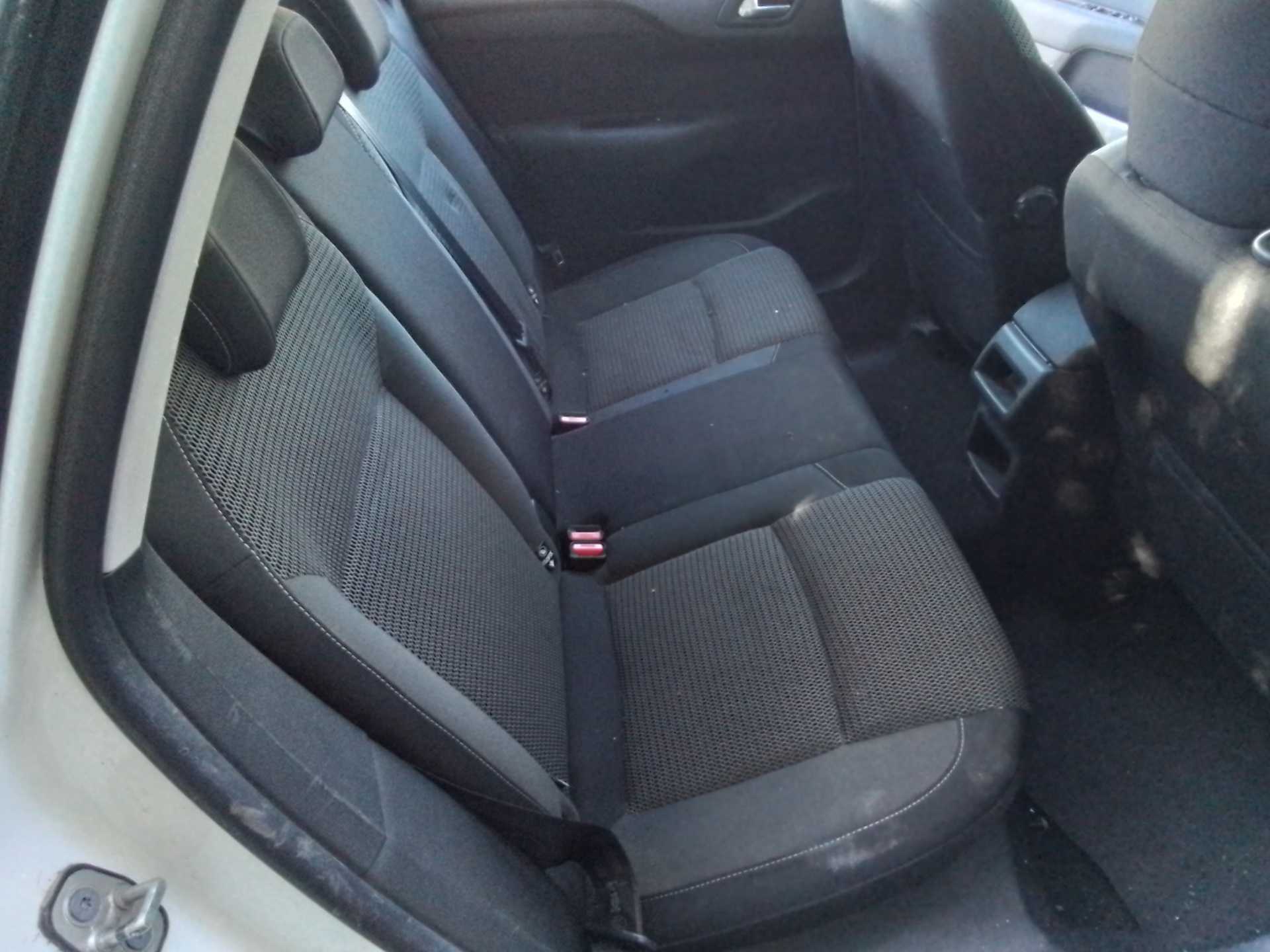 Recambio de asientos traseros para citroën c4 lim. 1.6 hdi fap referencia OEM IAM   