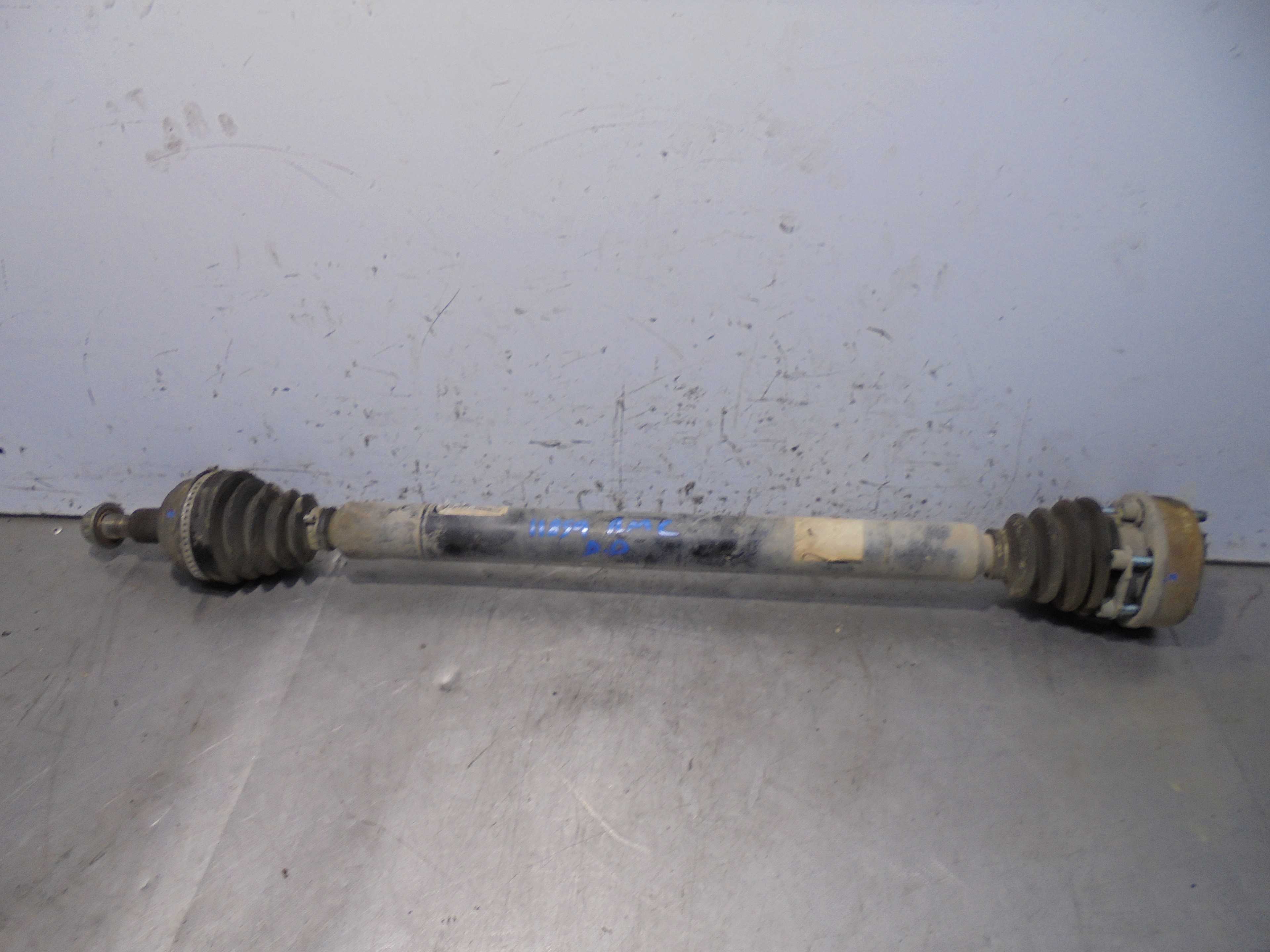 Recambio de transmision delantera derecha para seat leon (1m1) stella referencia OEM IAM 1J0407272  