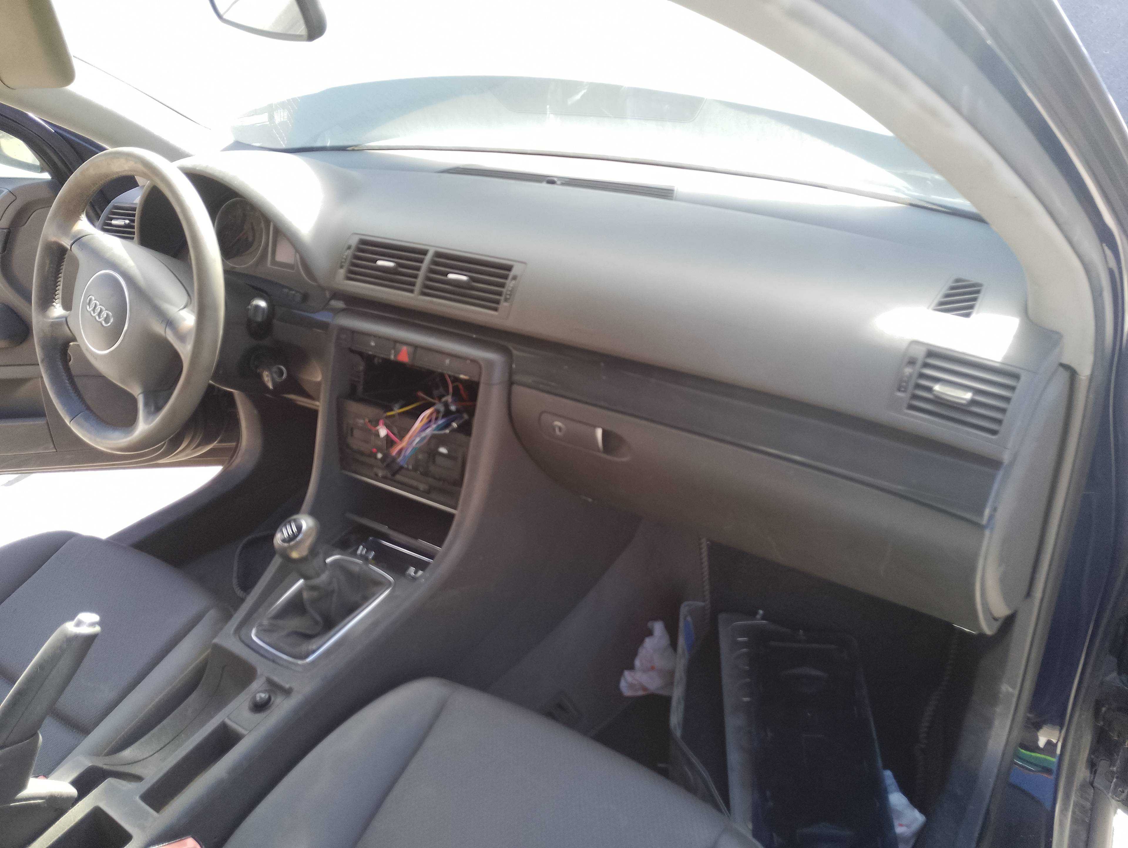 Recambio de salpicadero para audi a4 berlina (8e) 2.0 referencia OEM IAM   