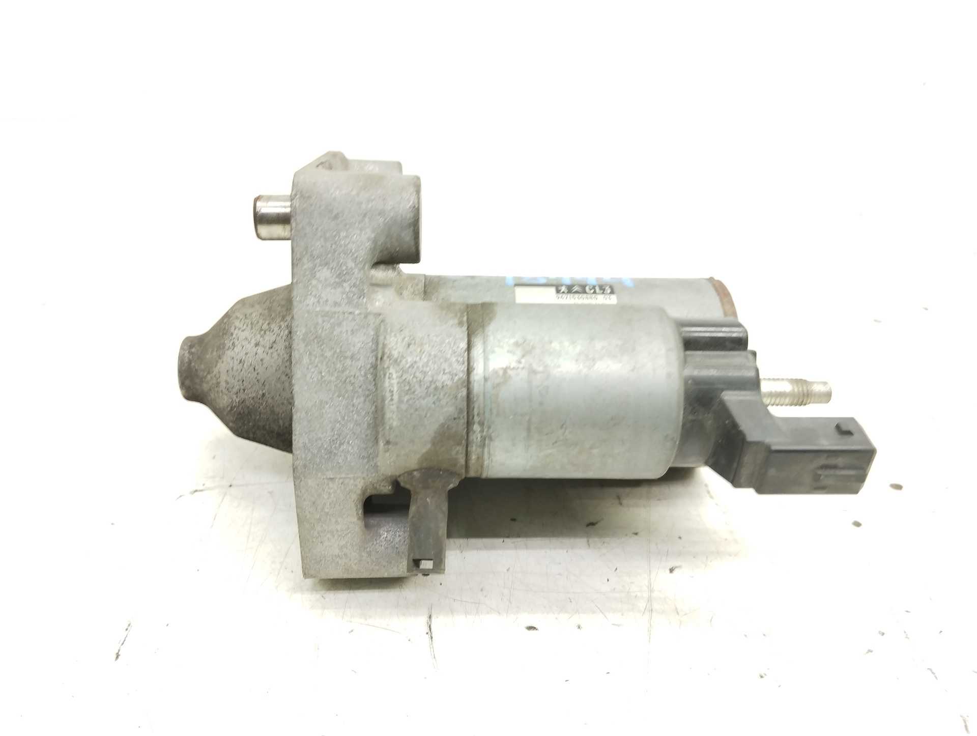 Recambio de motores de arranque para peugeot 208 style referencia OEM IAM 967153088003 4280008332 DENSO